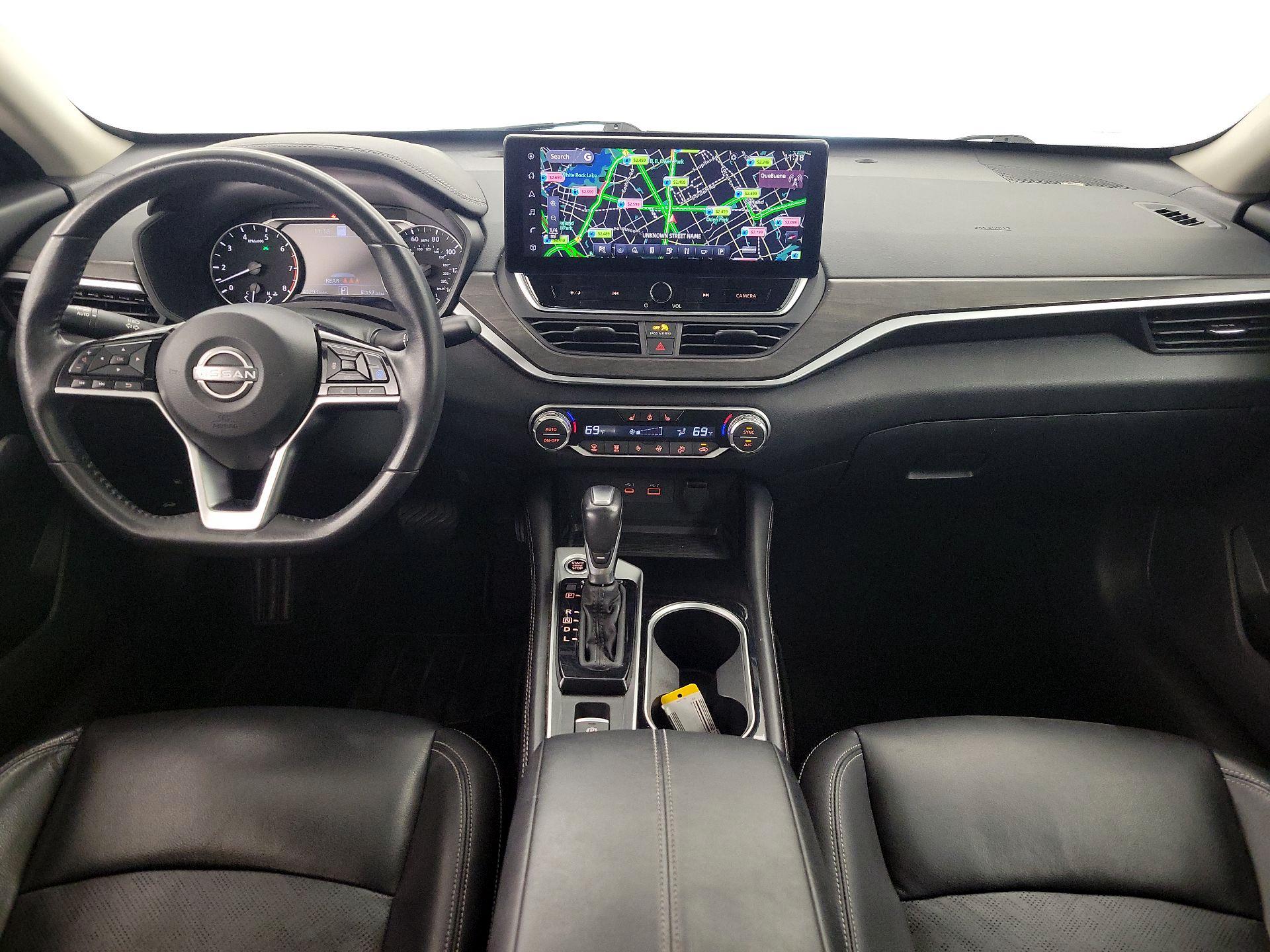 Thumbnail: 2023 Nissan Altima - 9