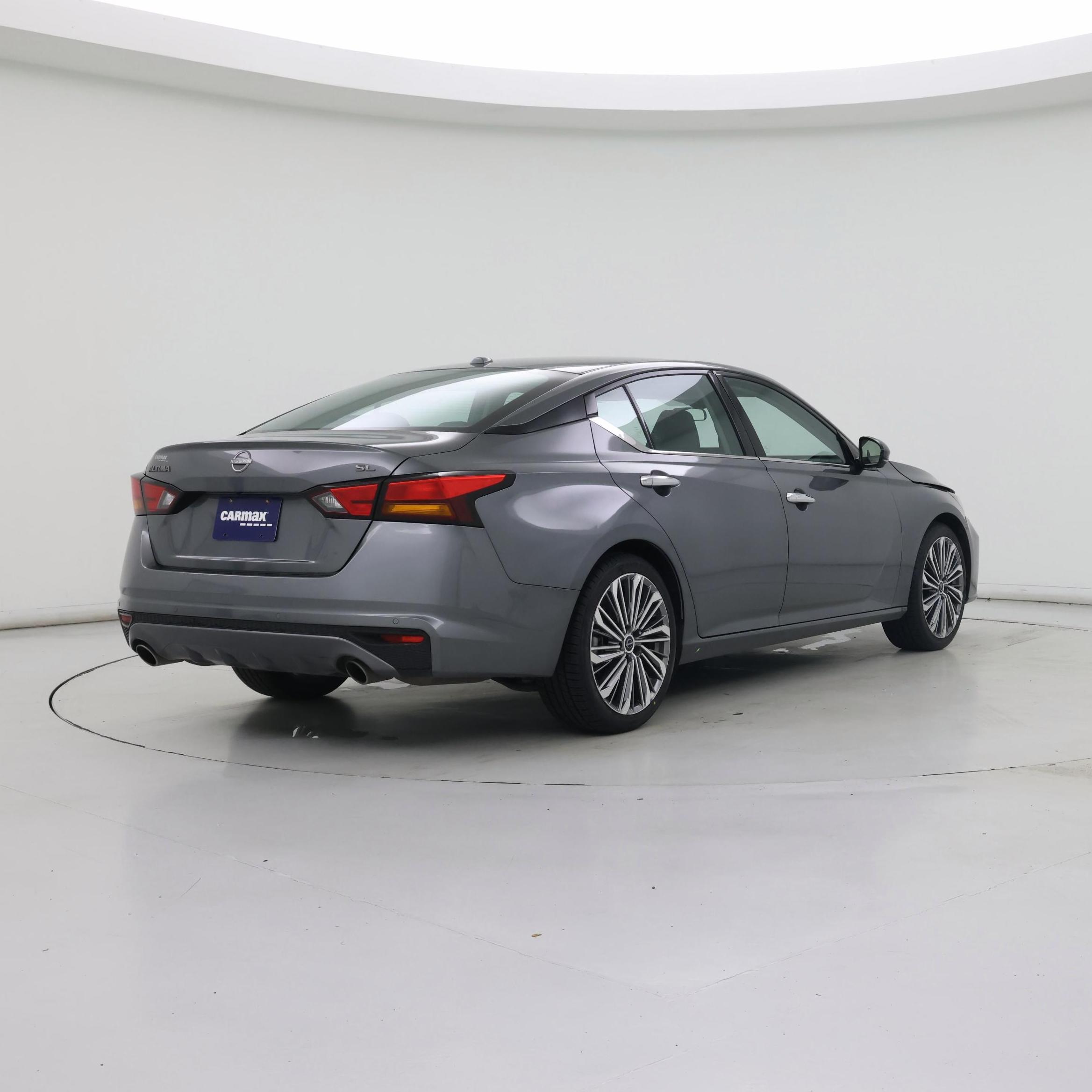 Thumbnail: 2023 Nissan Altima - 8