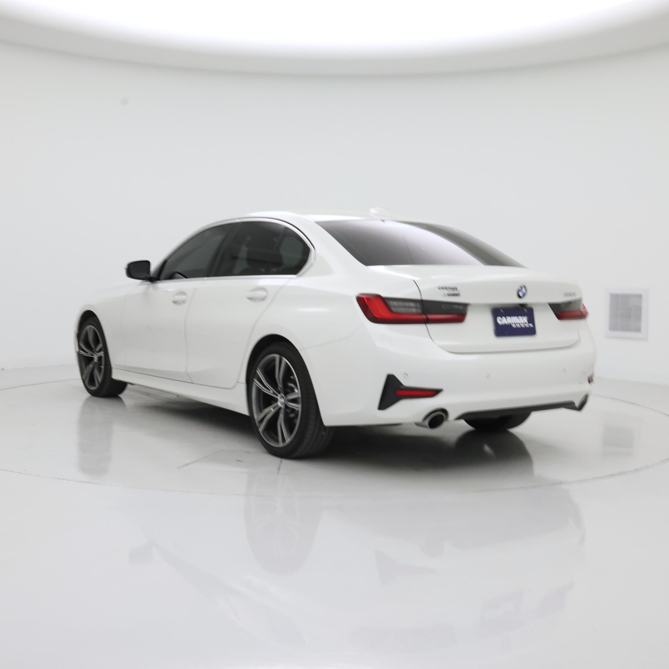 Thumbnail: 2021 BMW 3 Series - 2