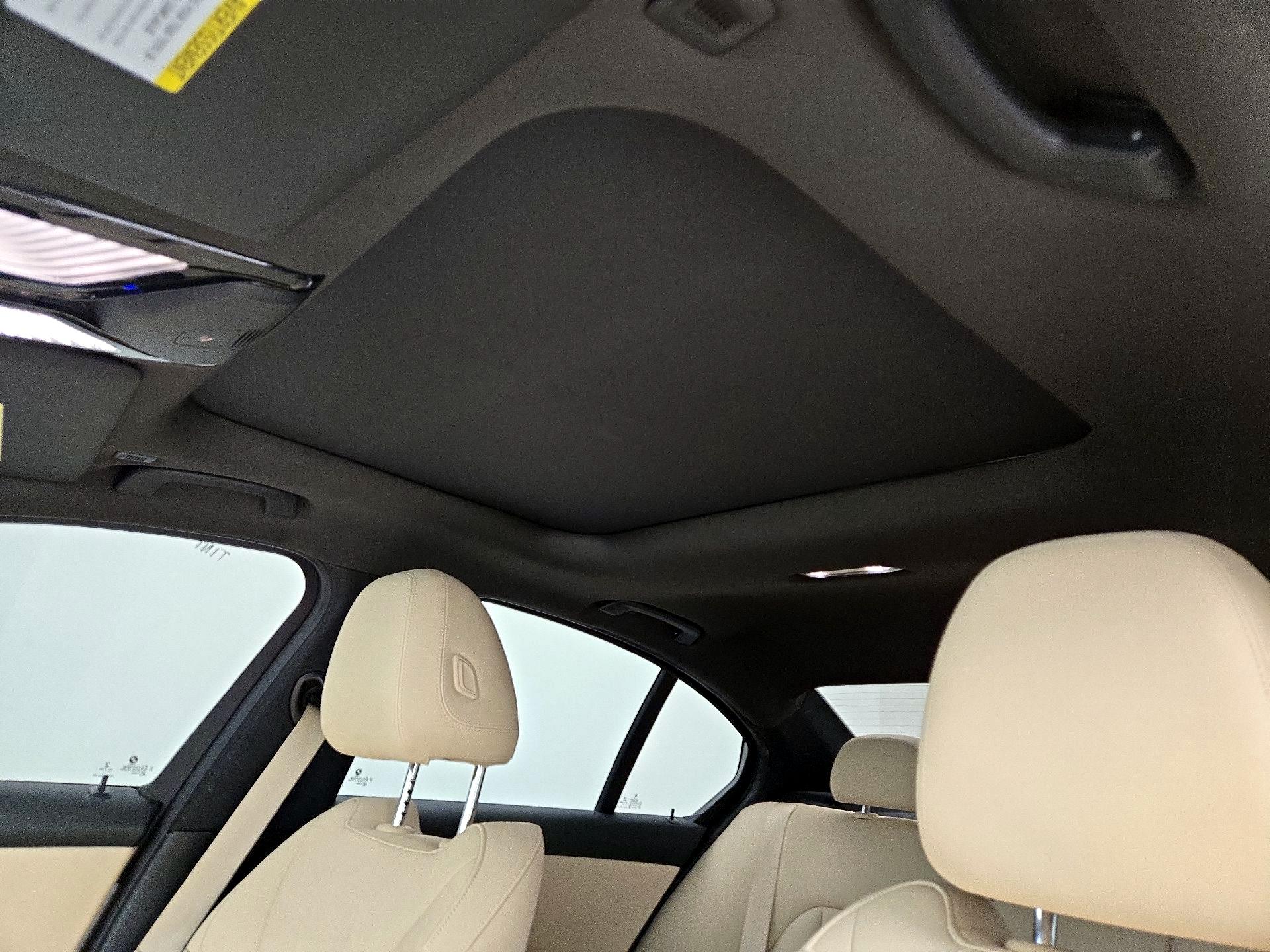 Thumbnail: 2021 BMW 3 Series - 20