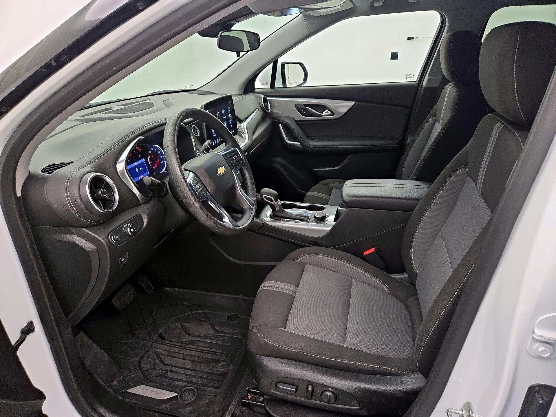 Thumbnail: 2023 Chevrolet Blazer - 11