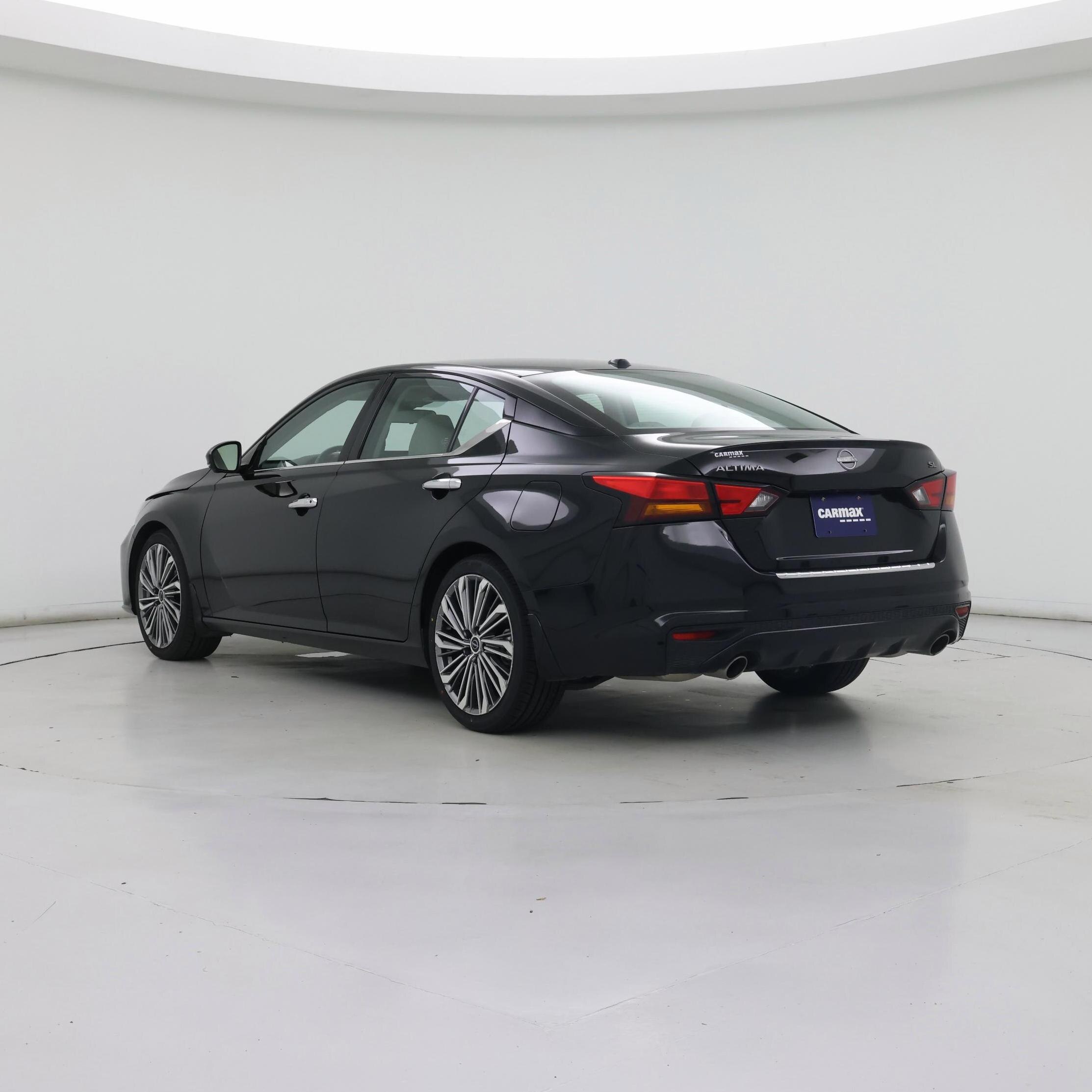 Thumbnail: 2023 Nissan Altima - 2