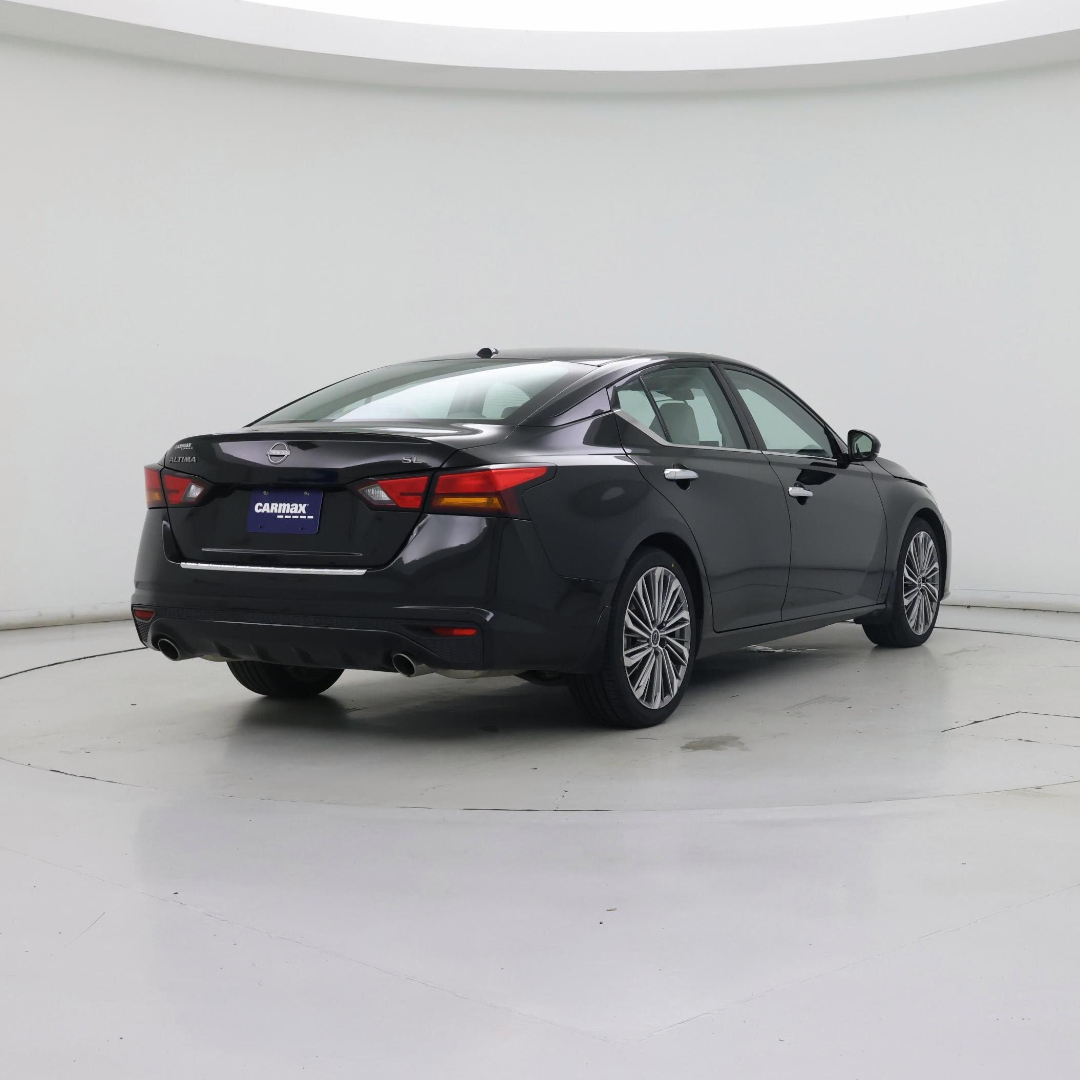 Thumbnail: 2023 Nissan Altima - 8