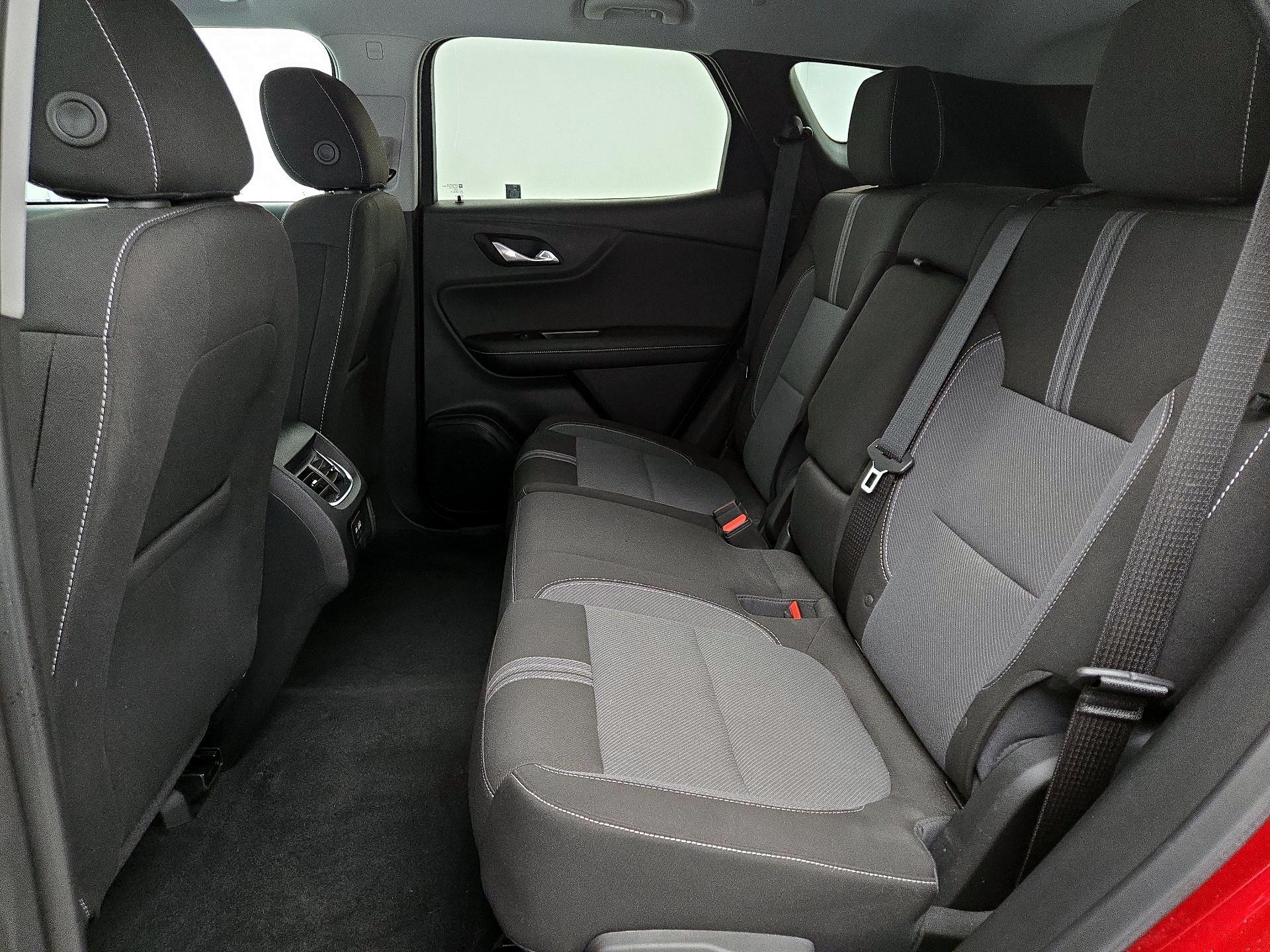 Thumbnail: 2023 Chevrolet Blazer - 19