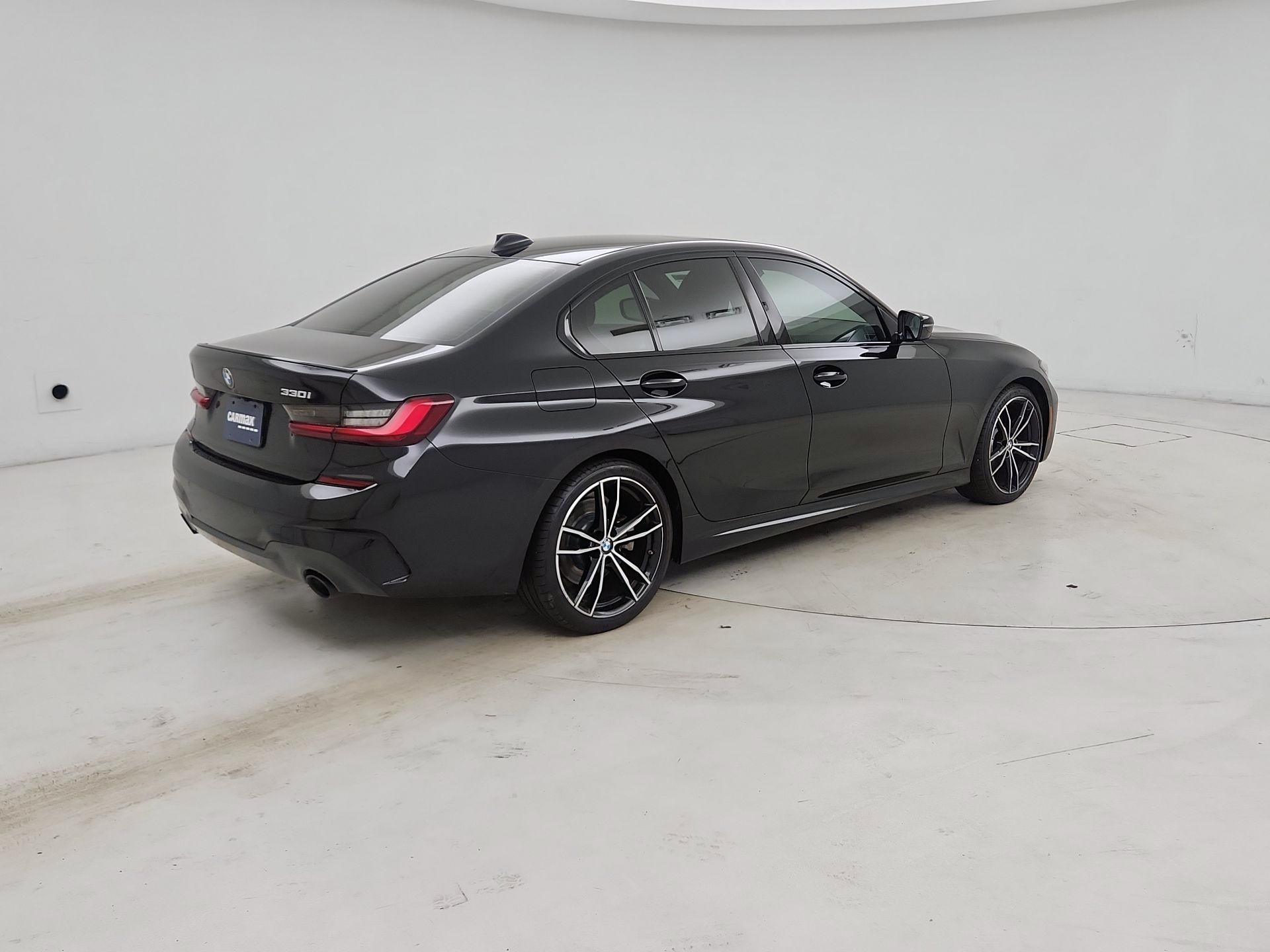 Thumbnail: 2022 BMW 3 Series - 5