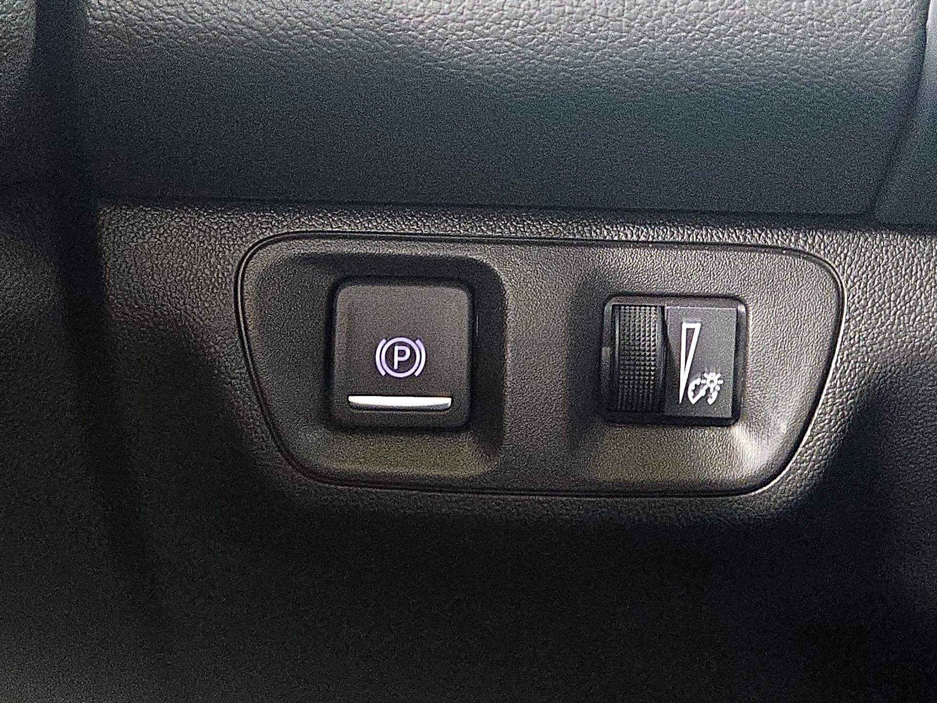 Thumbnail: 2023 GMC Acadia - 13