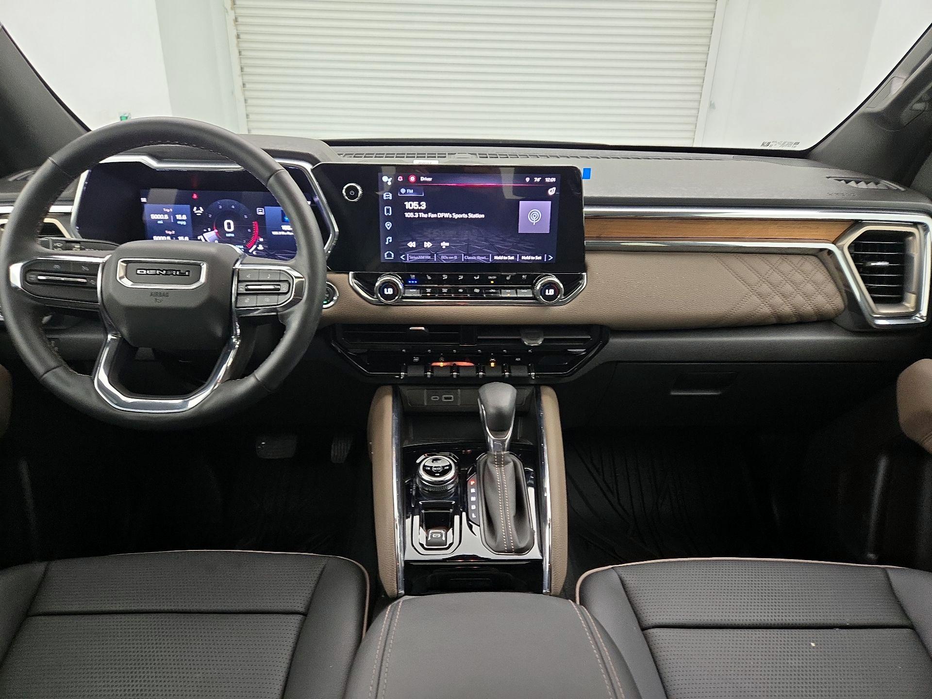 Thumbnail: 2023 GMC Canyon - 9