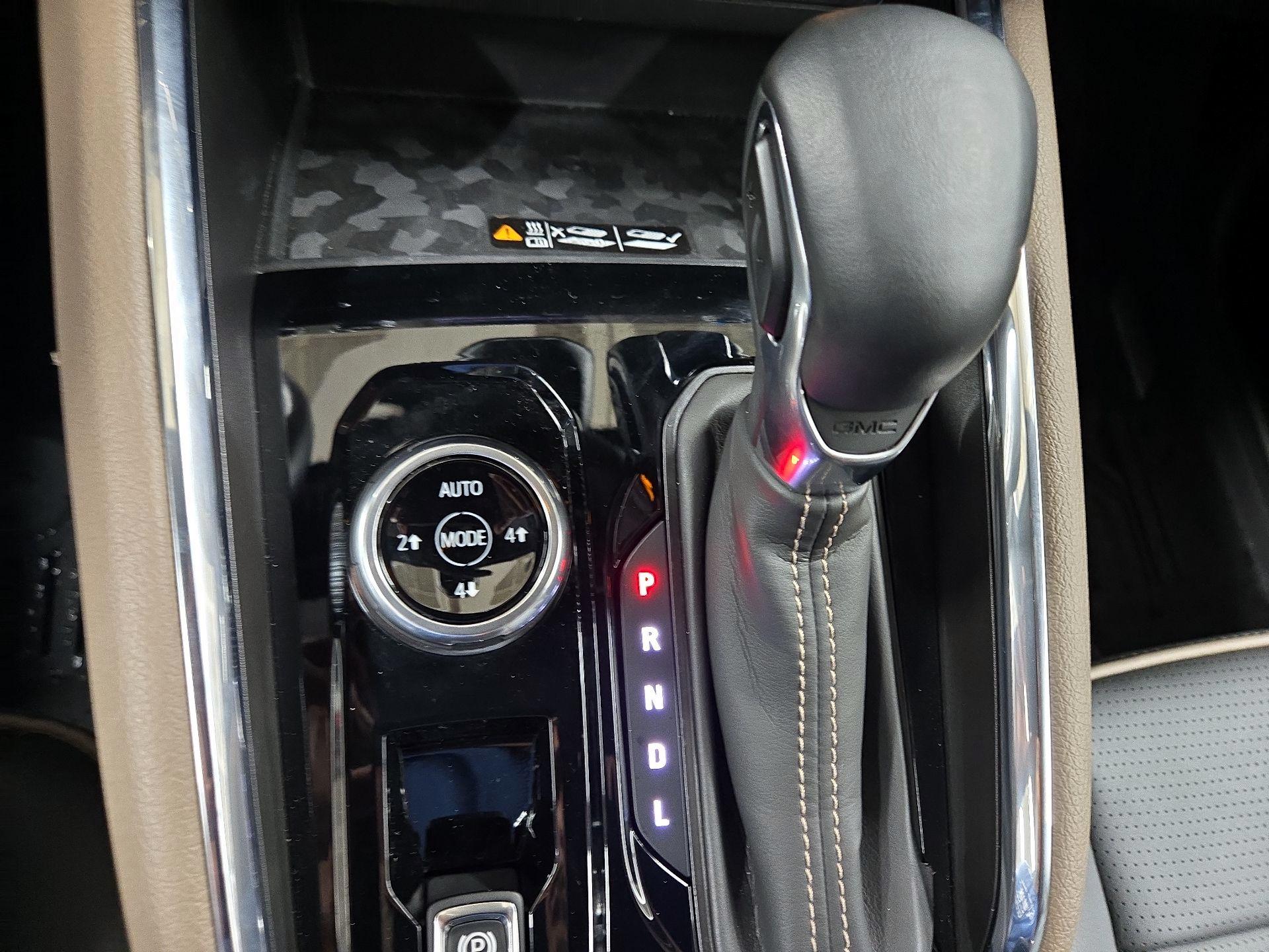 Thumbnail: 2023 GMC Canyon - 17