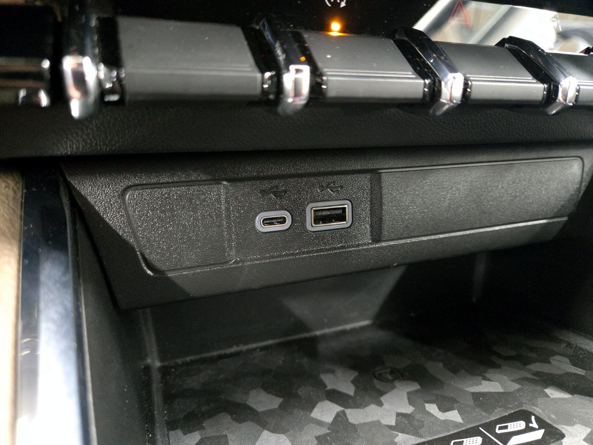 Thumbnail: 2023 GMC Canyon - 18