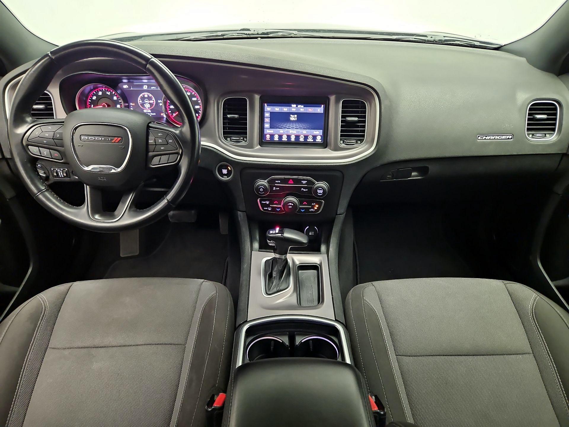 Thumbnail: 2022 Dodge Charger - 9