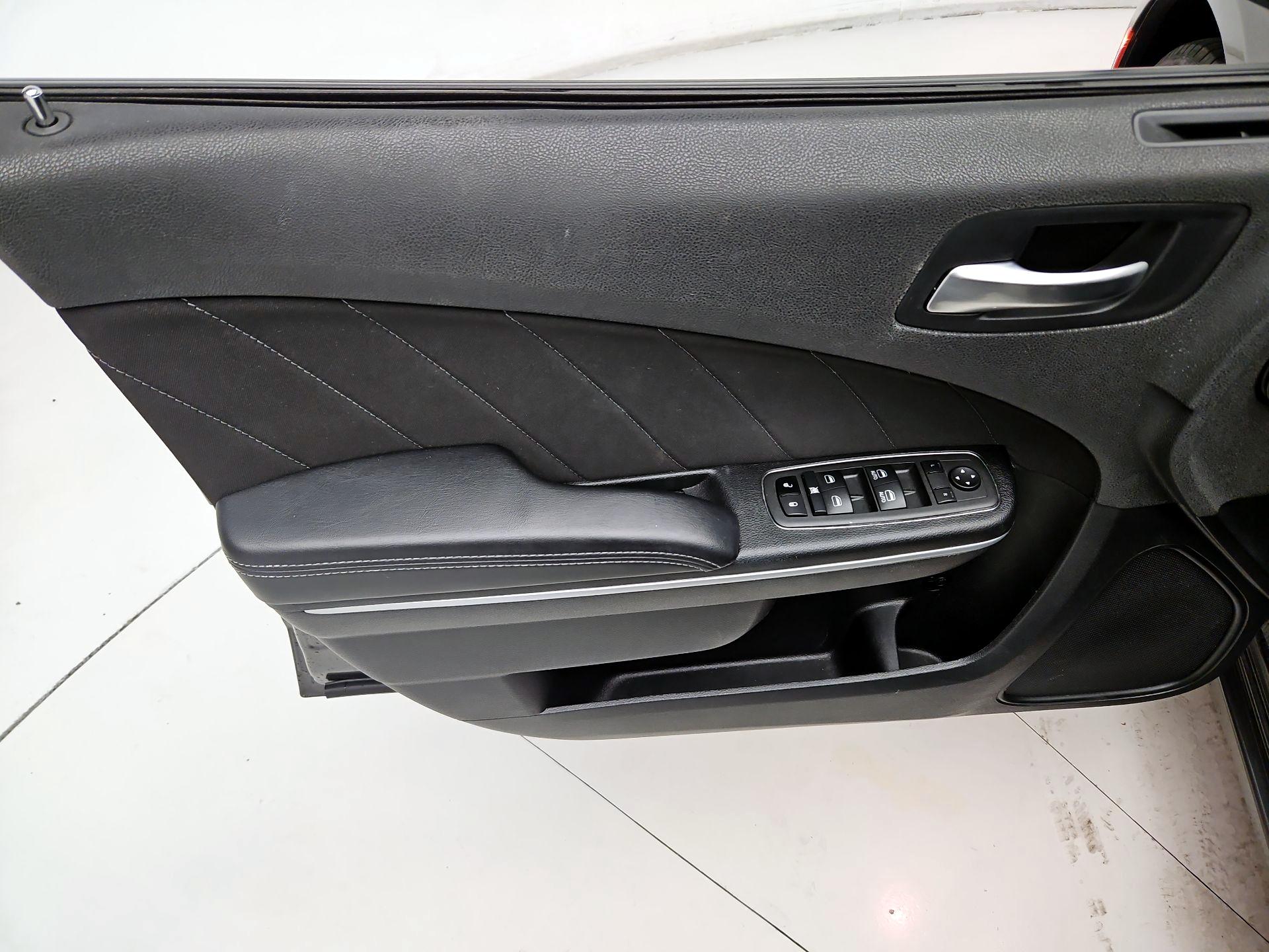 Thumbnail: 2022 Dodge Charger - 12