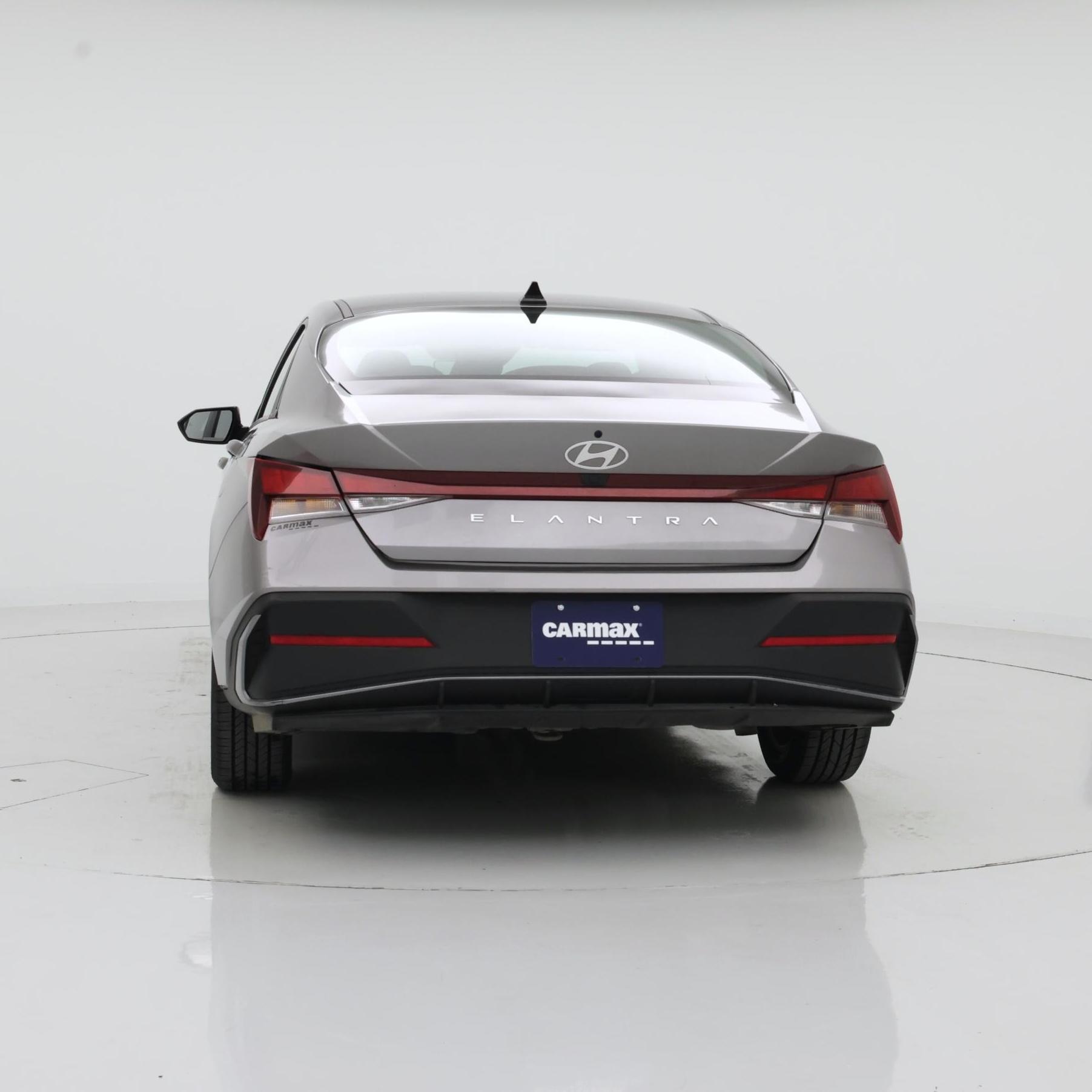 Thumbnail: 2024 Hyundai Elantra - 6