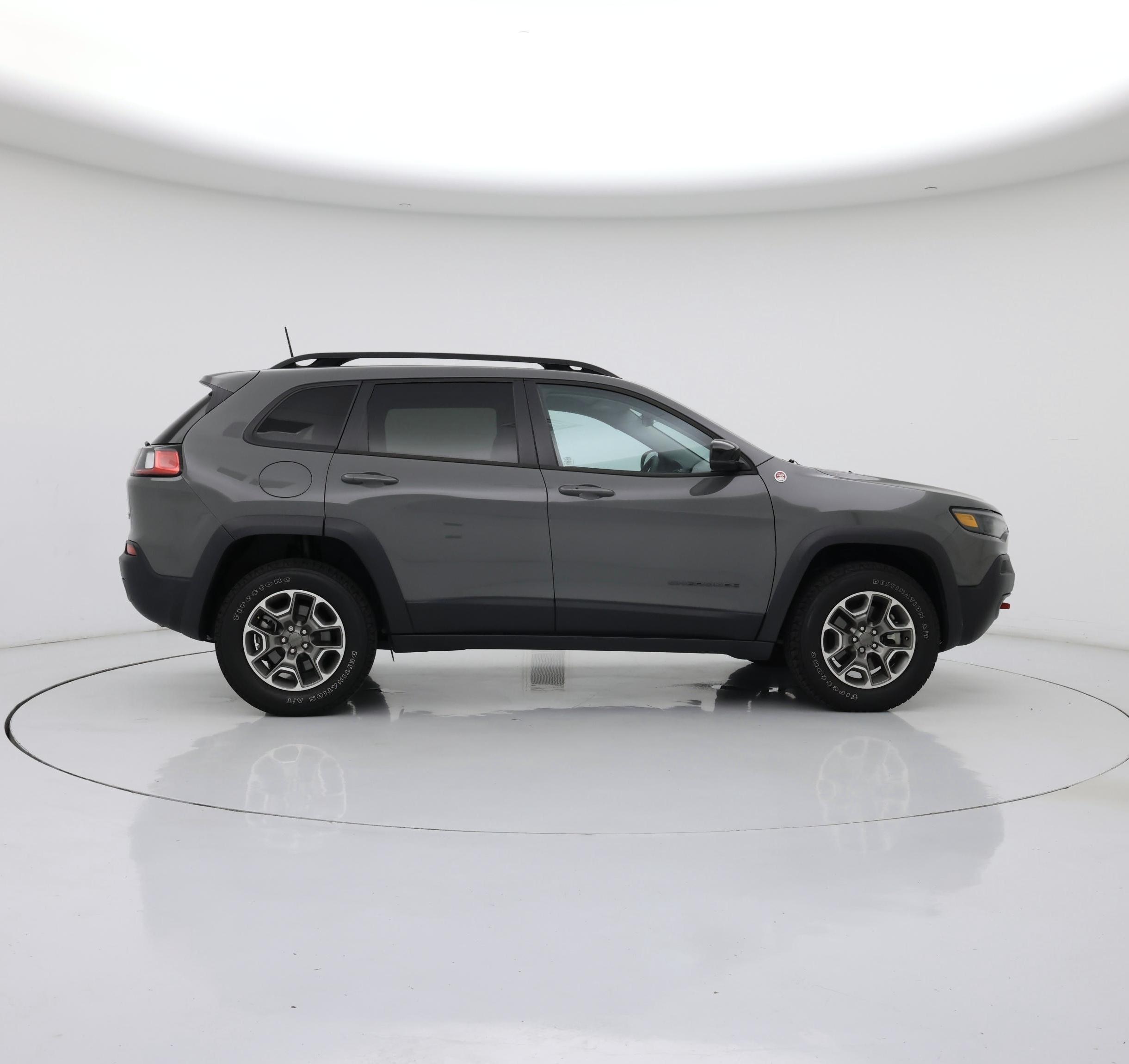 Thumbnail: 2022 Jeep Cherokee - 7