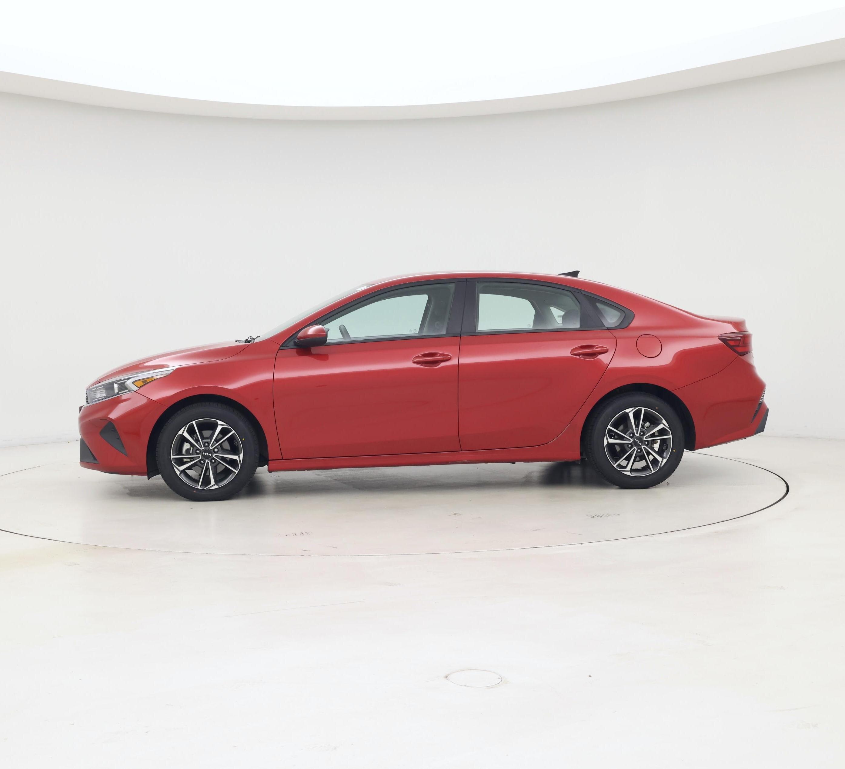 Thumbnail: 2024 Kia Forte - 3