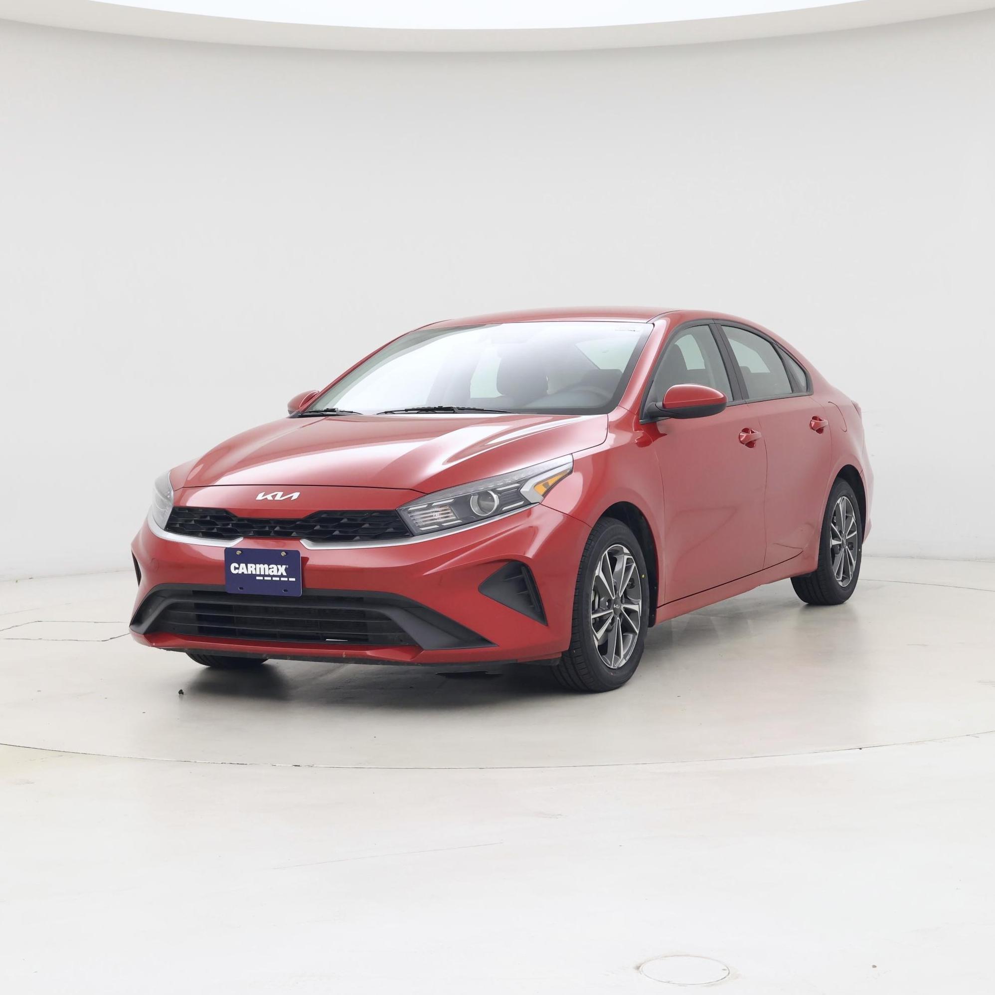 Thumbnail: 2024 Kia Forte - 4