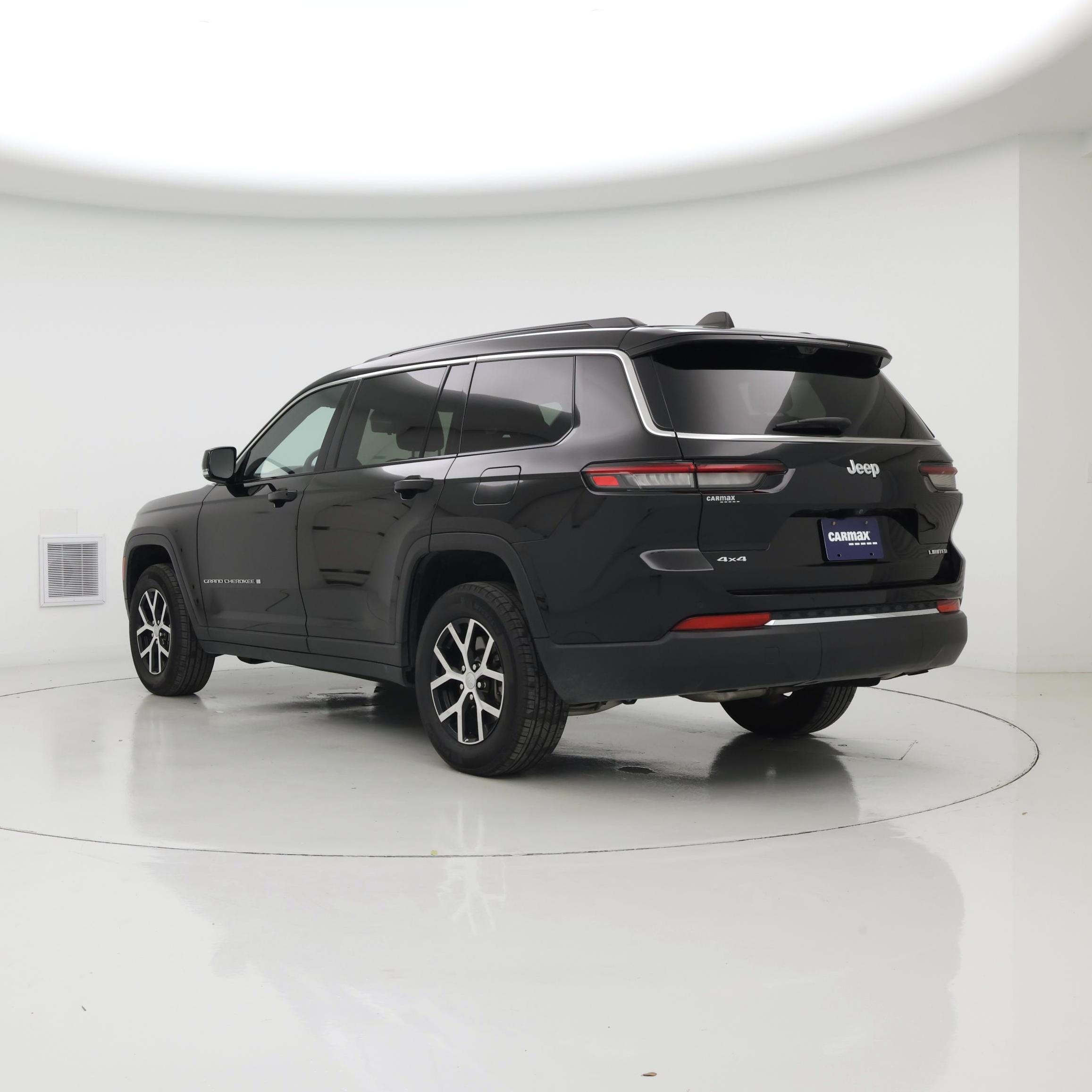 Thumbnail: 2024 Jeep Grand Cherokee L - 2
