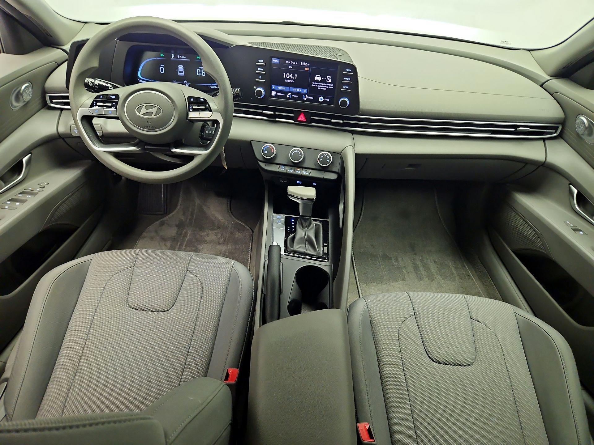 Thumbnail: 2024 Hyundai Elantra - 9