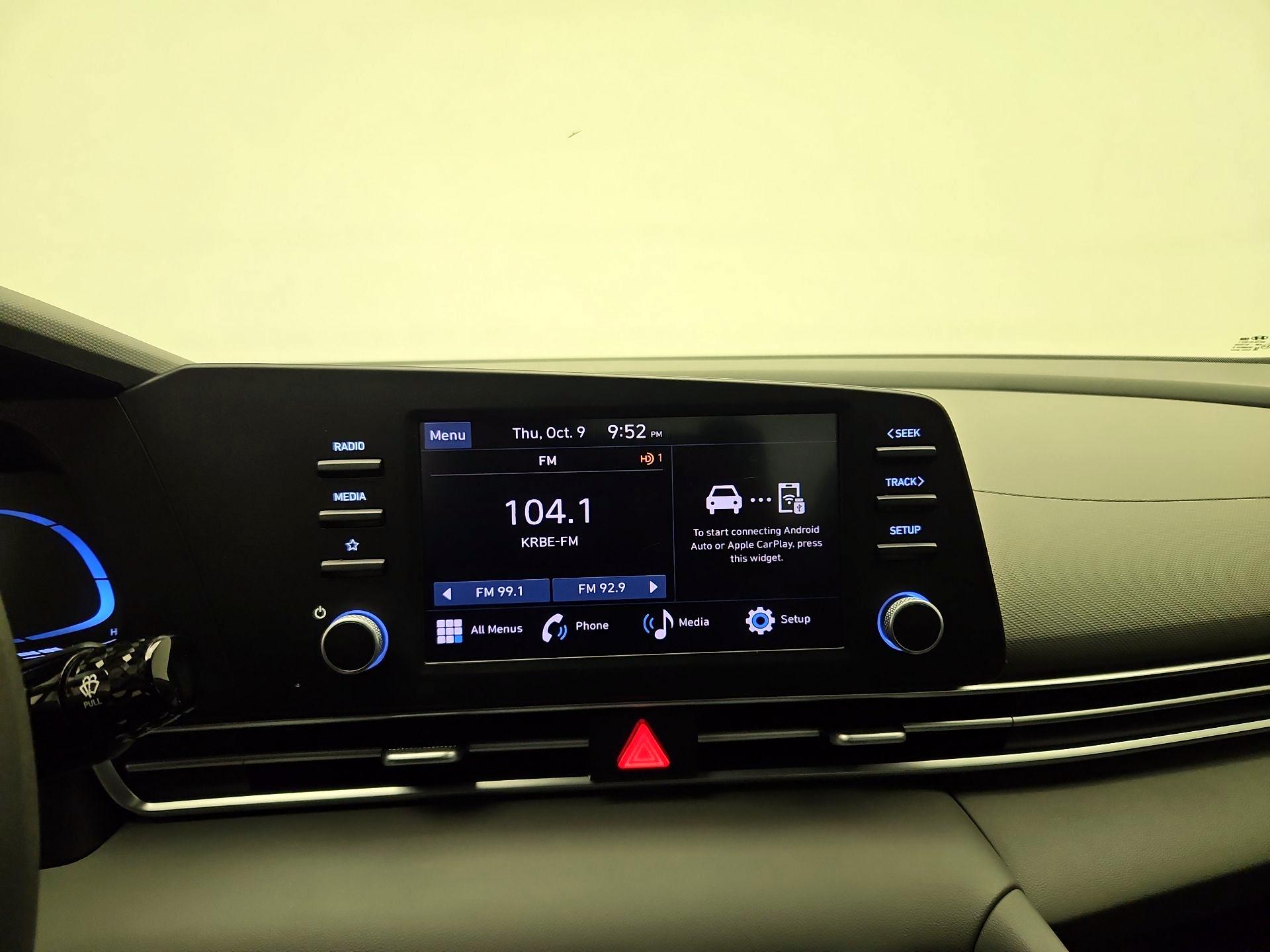 Thumbnail: 2024 Hyundai Elantra - 14