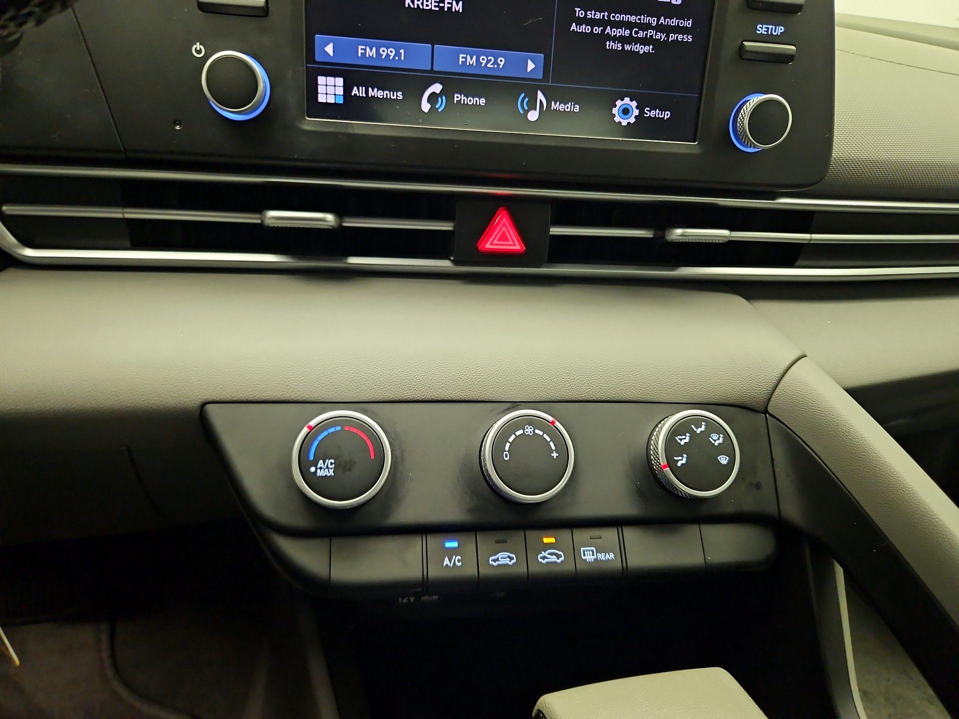 Thumbnail: 2024 Hyundai Elantra - 15