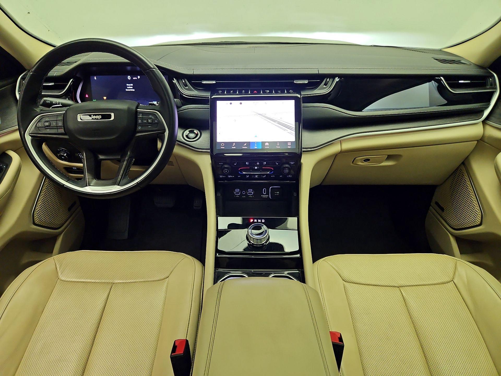 Thumbnail: 2022 Jeep Grand Cherokee L - 9