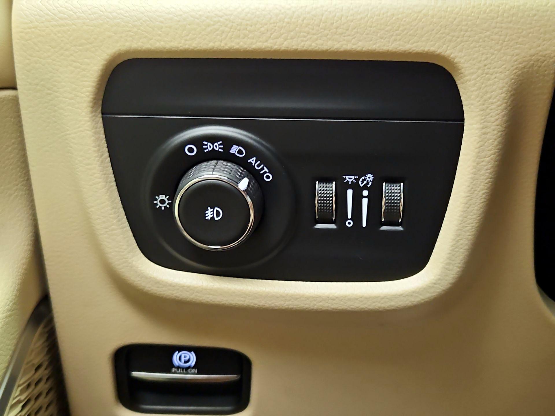 Thumbnail: 2022 Jeep Grand Cherokee L - 13