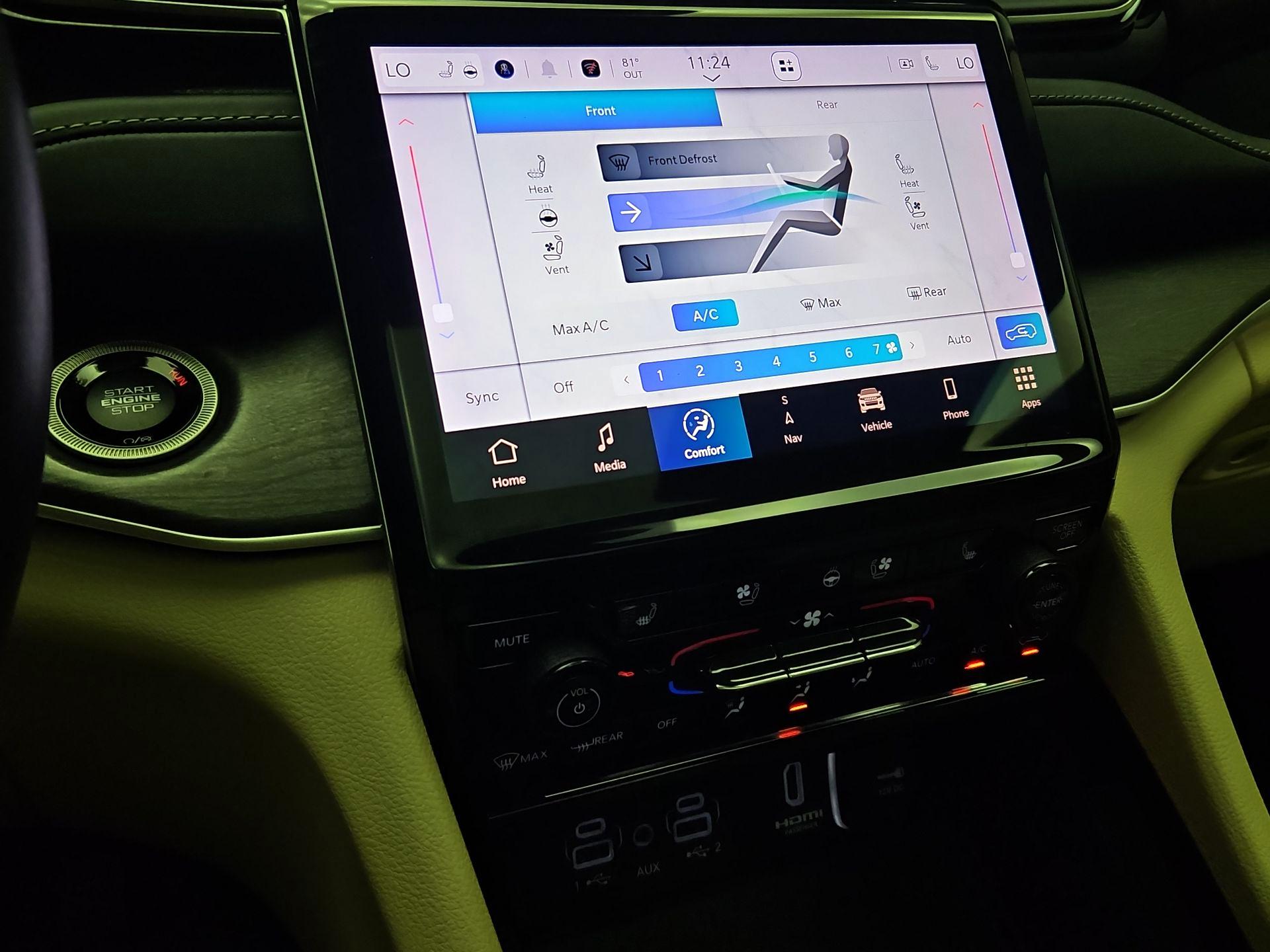 Thumbnail: 2022 Jeep Grand Cherokee L - 17