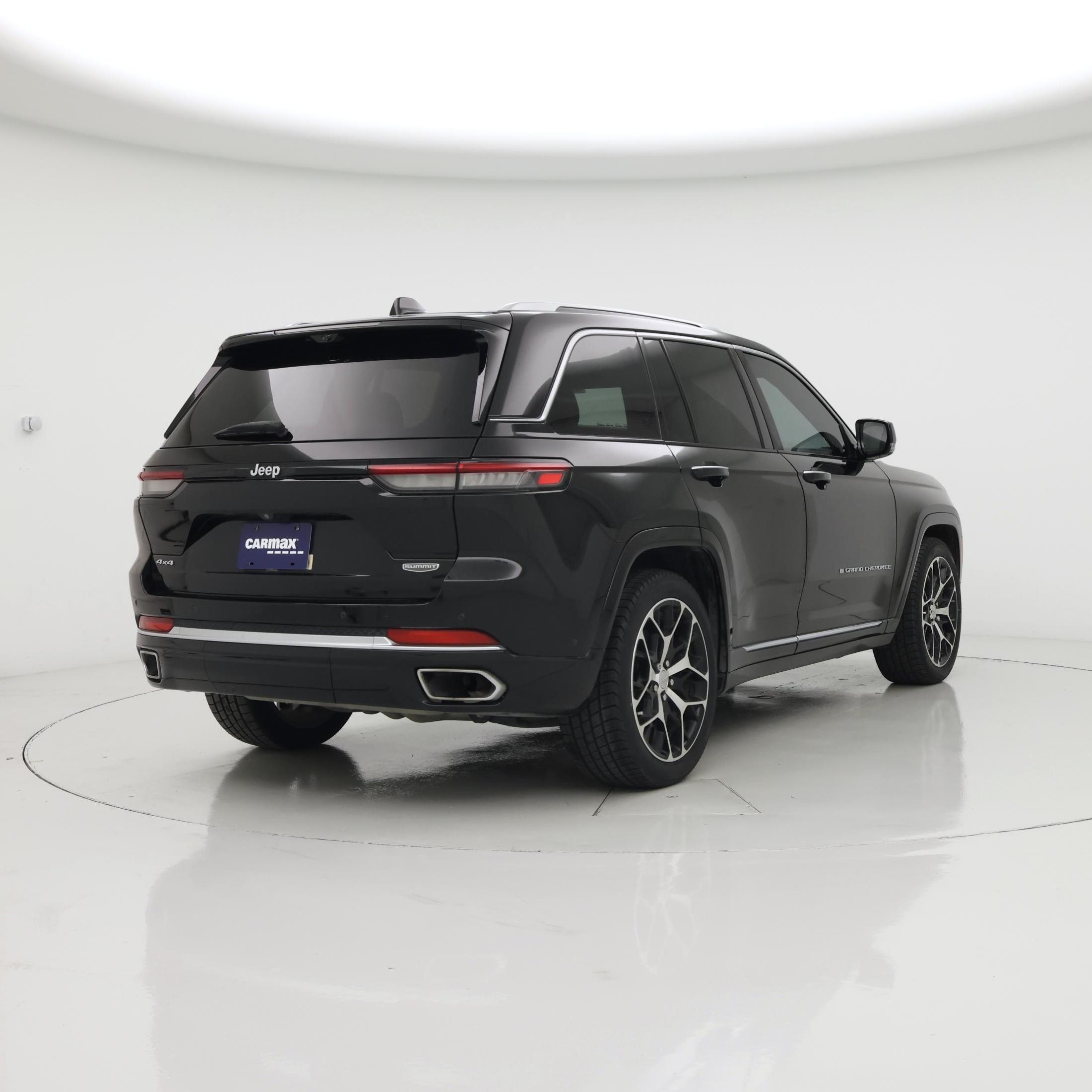 Thumbnail: 2022 Jeep Grand Cherokee - 8