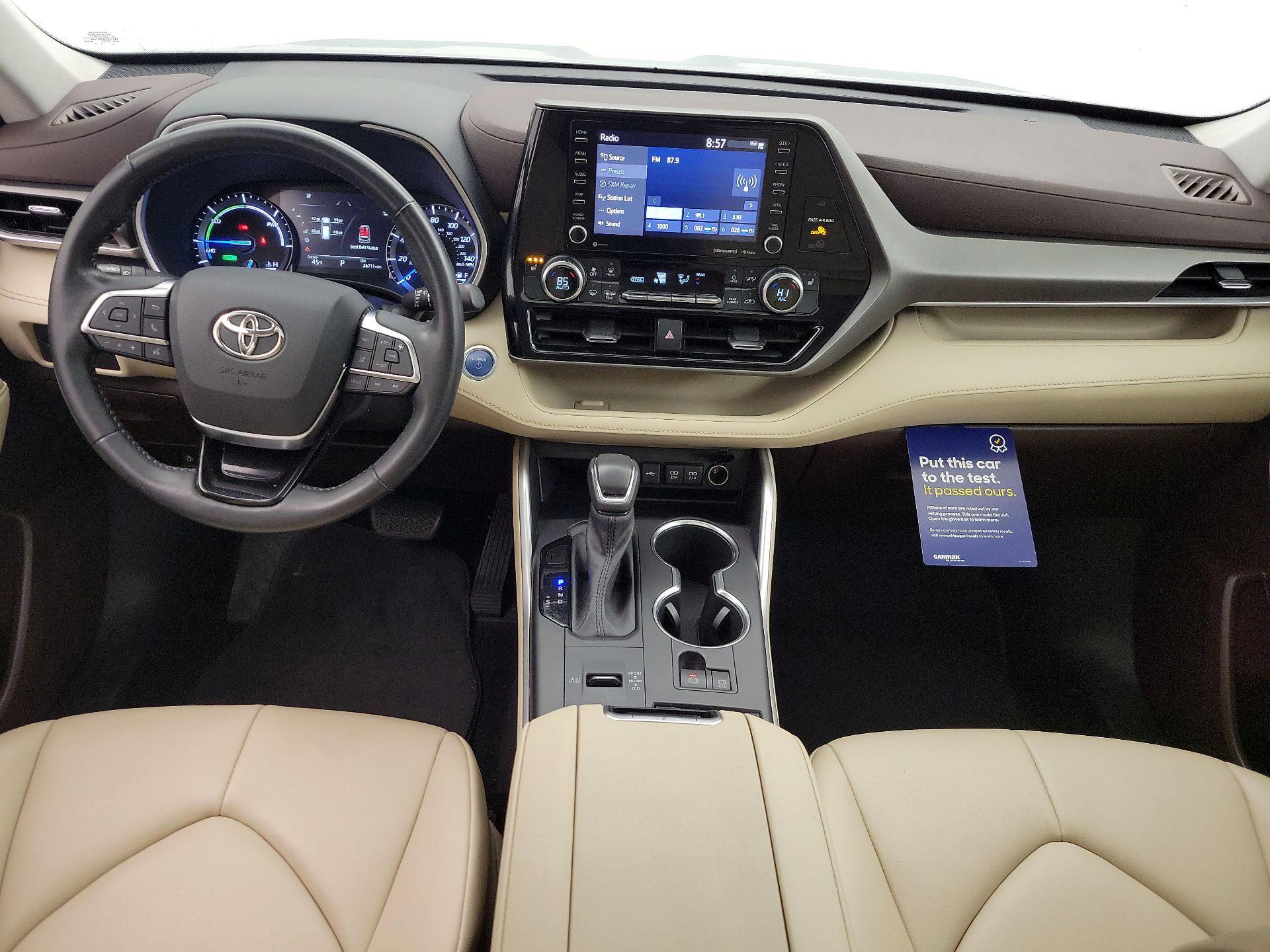 Thumbnail: 2021 Toyota Highlander - 9