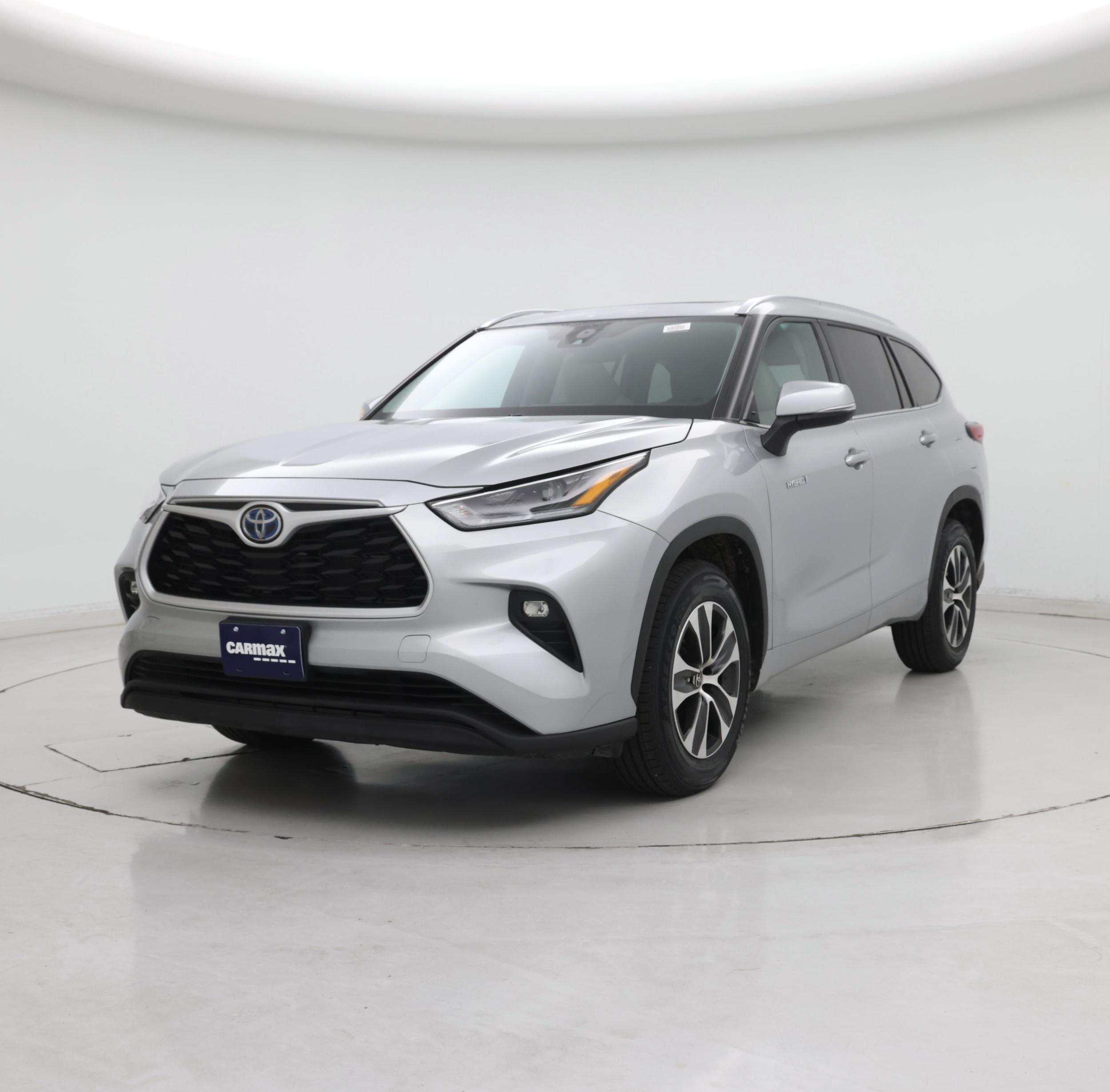 Thumbnail: 2021 Toyota Highlander - 4