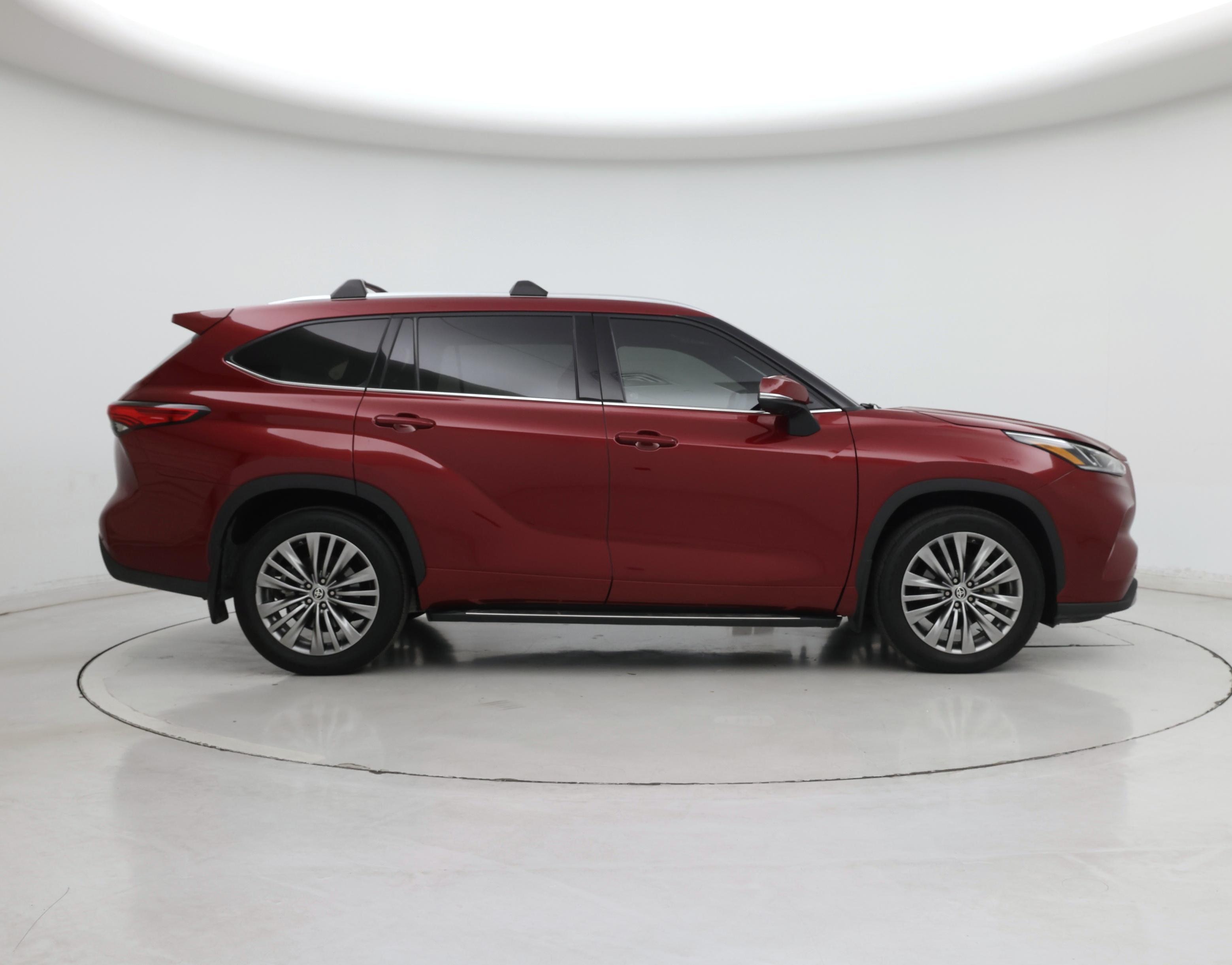 Thumbnail: 2021 Toyota Highlander - 7