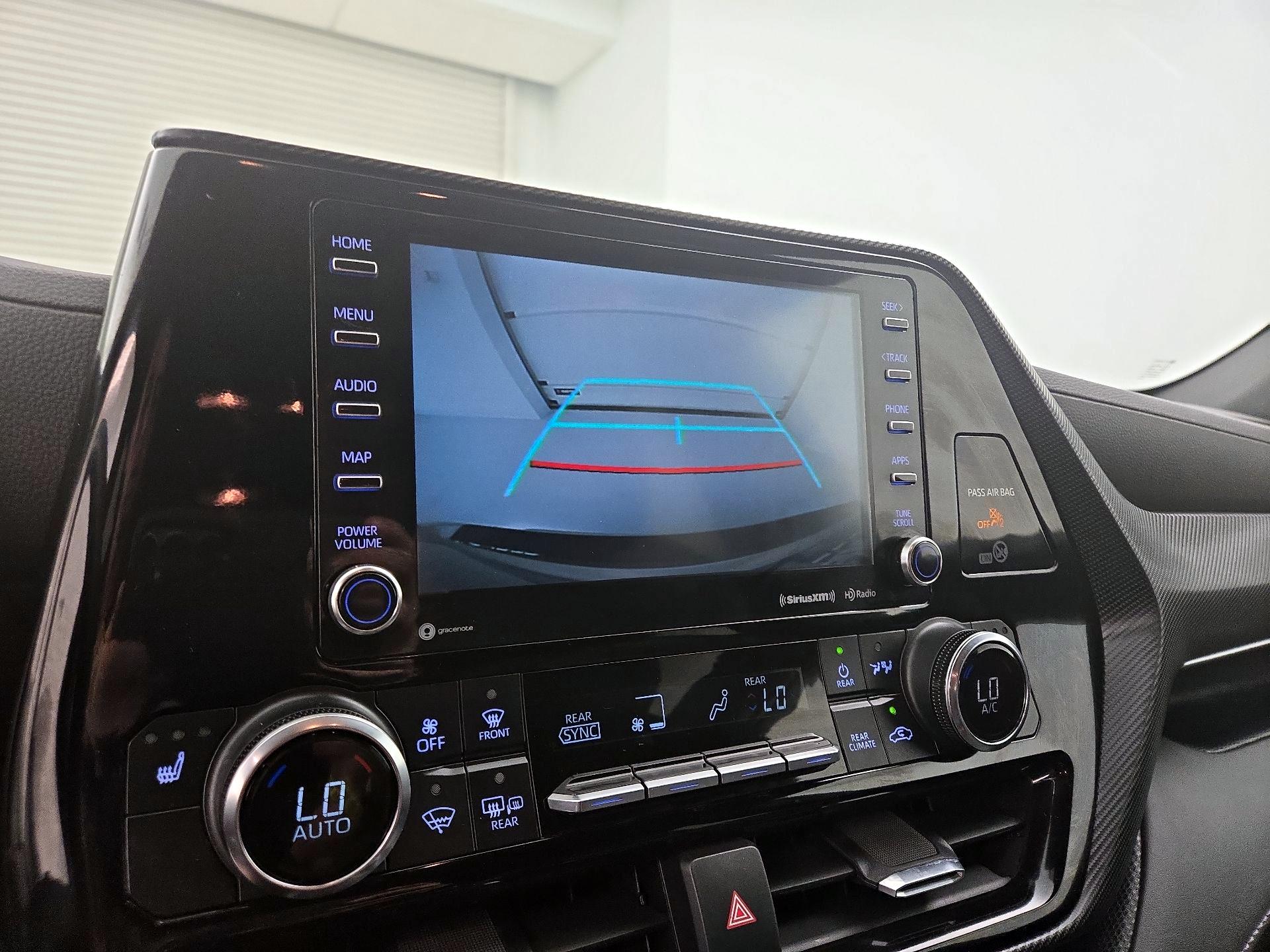 Thumbnail: 2022 Toyota Highlander - 14