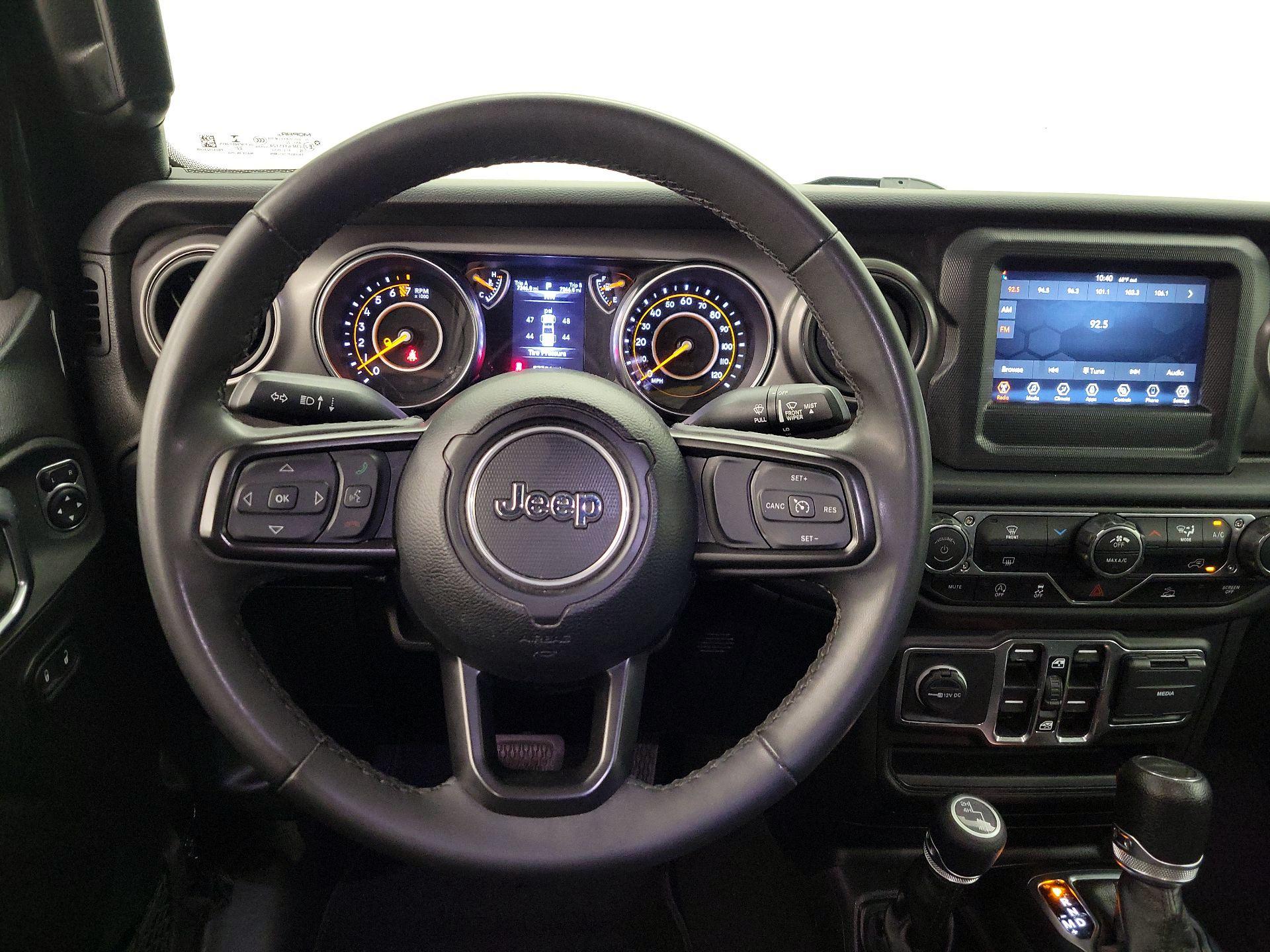 Thumbnail: 2023 Jeep Gladiator - 10
