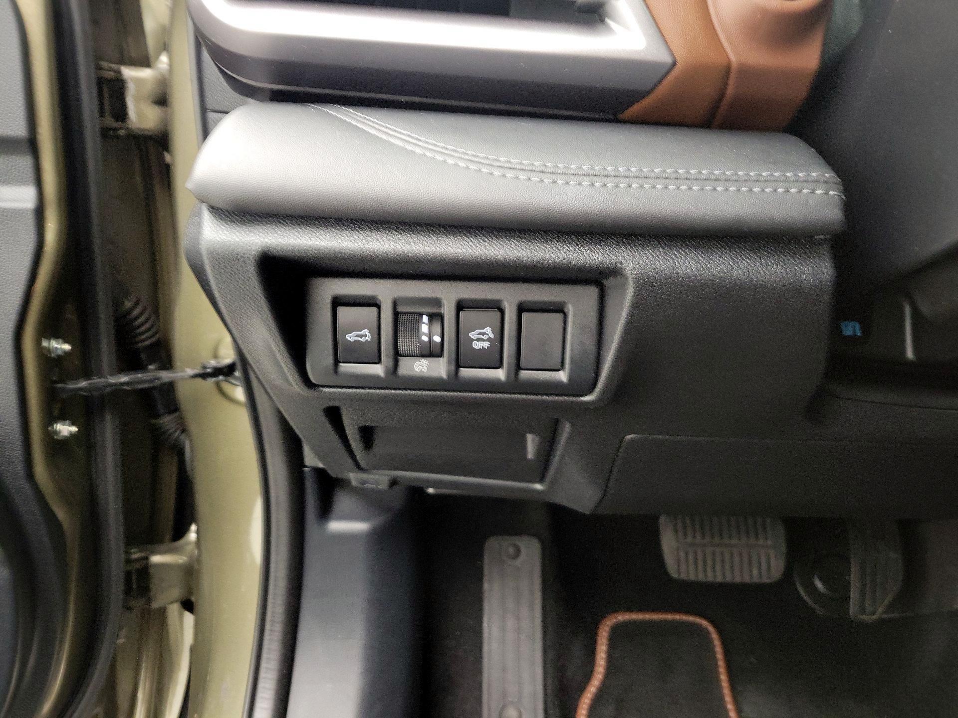 Thumbnail: 2022 Subaru Outback - 13