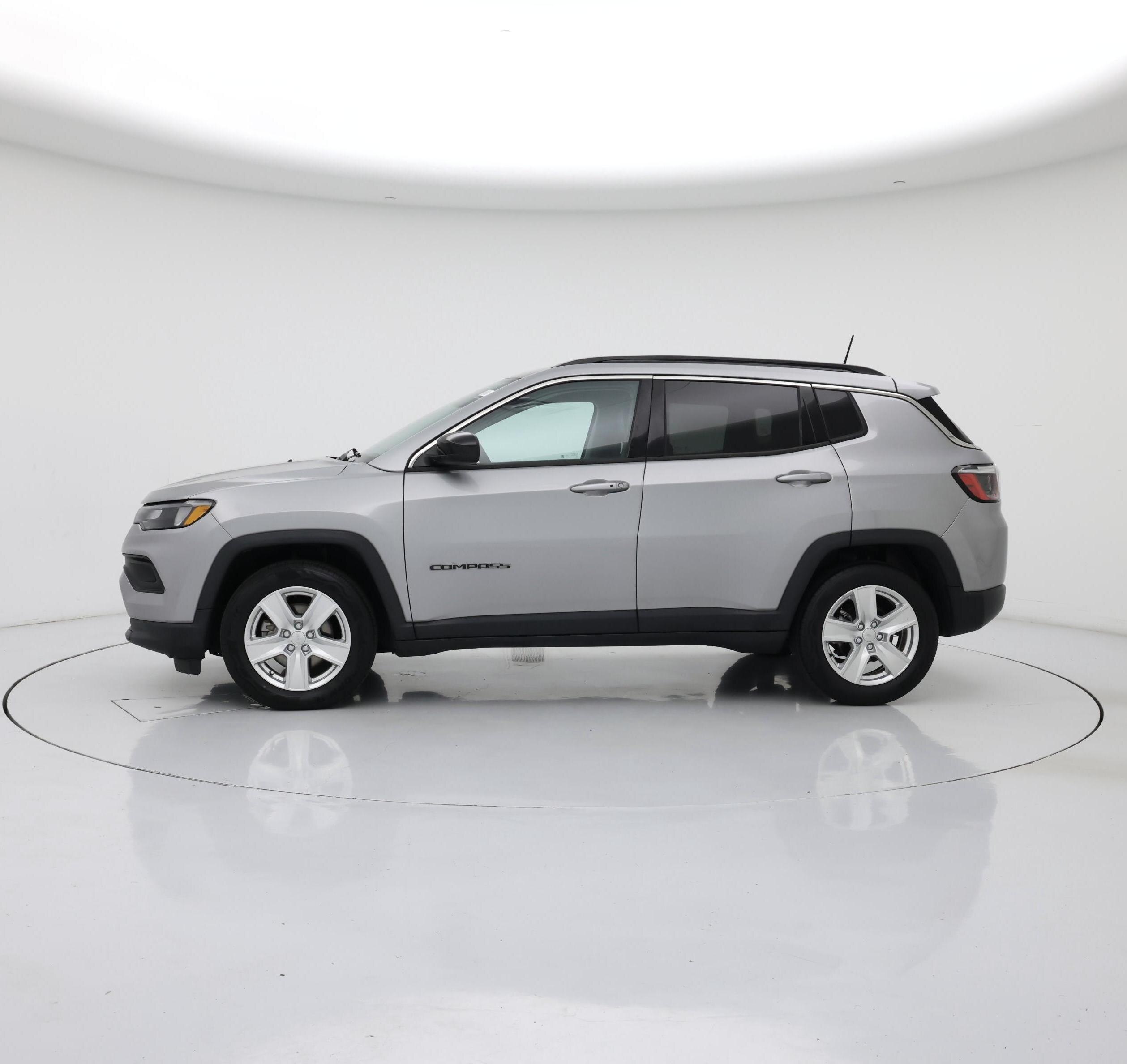 Thumbnail: 2022 Jeep Compass - 3