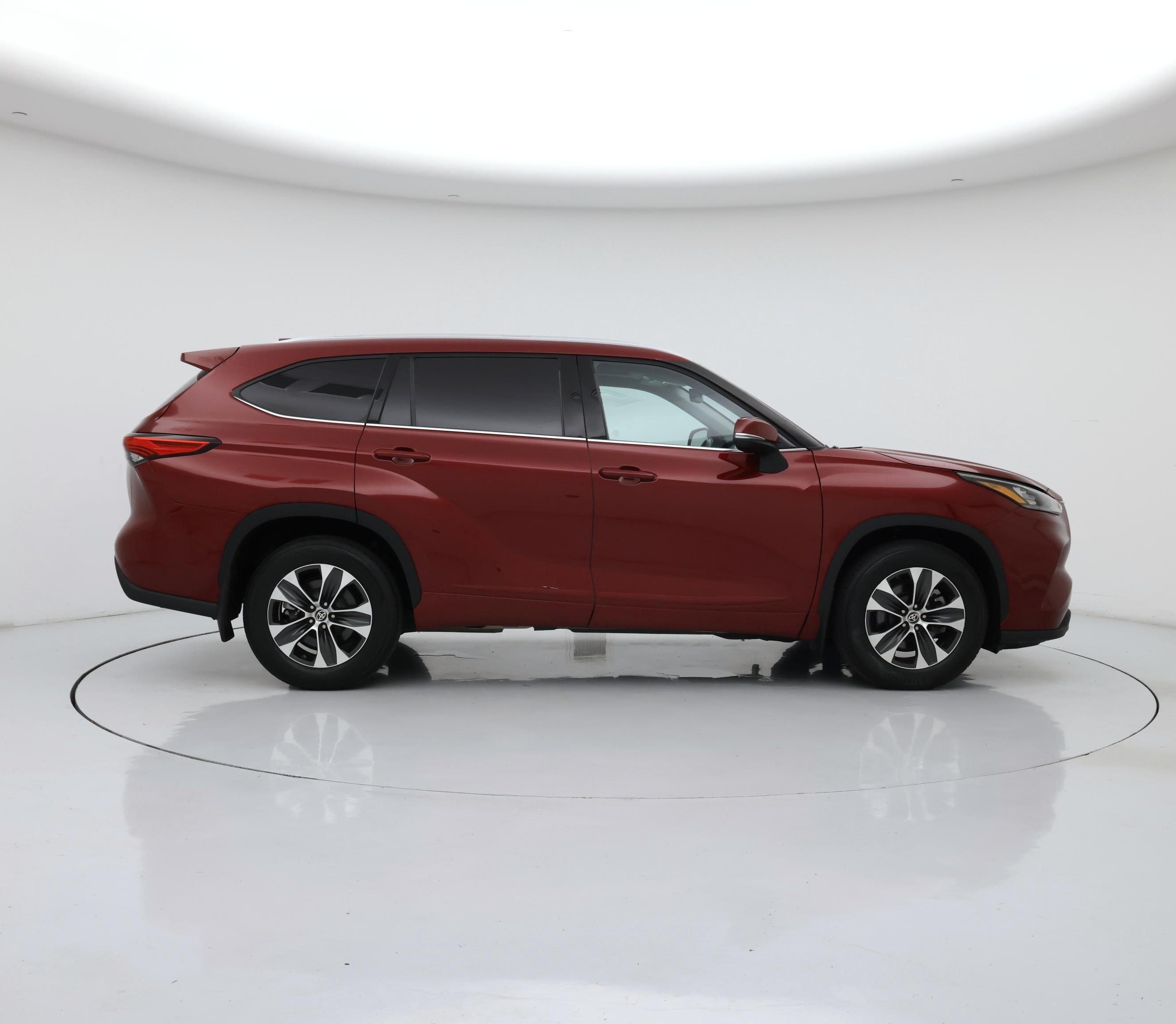 Thumbnail: 2020 Toyota Highlander - 7