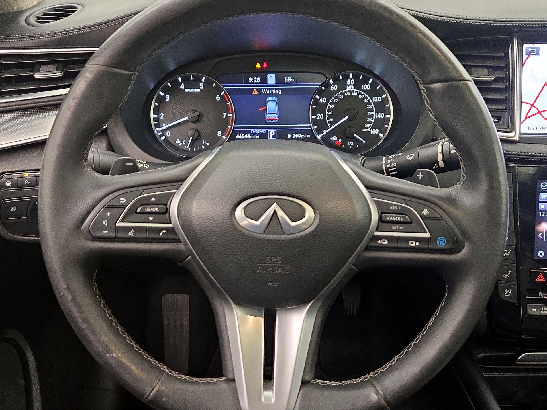 Thumbnail: 2021 INFINITI QX50 - 10