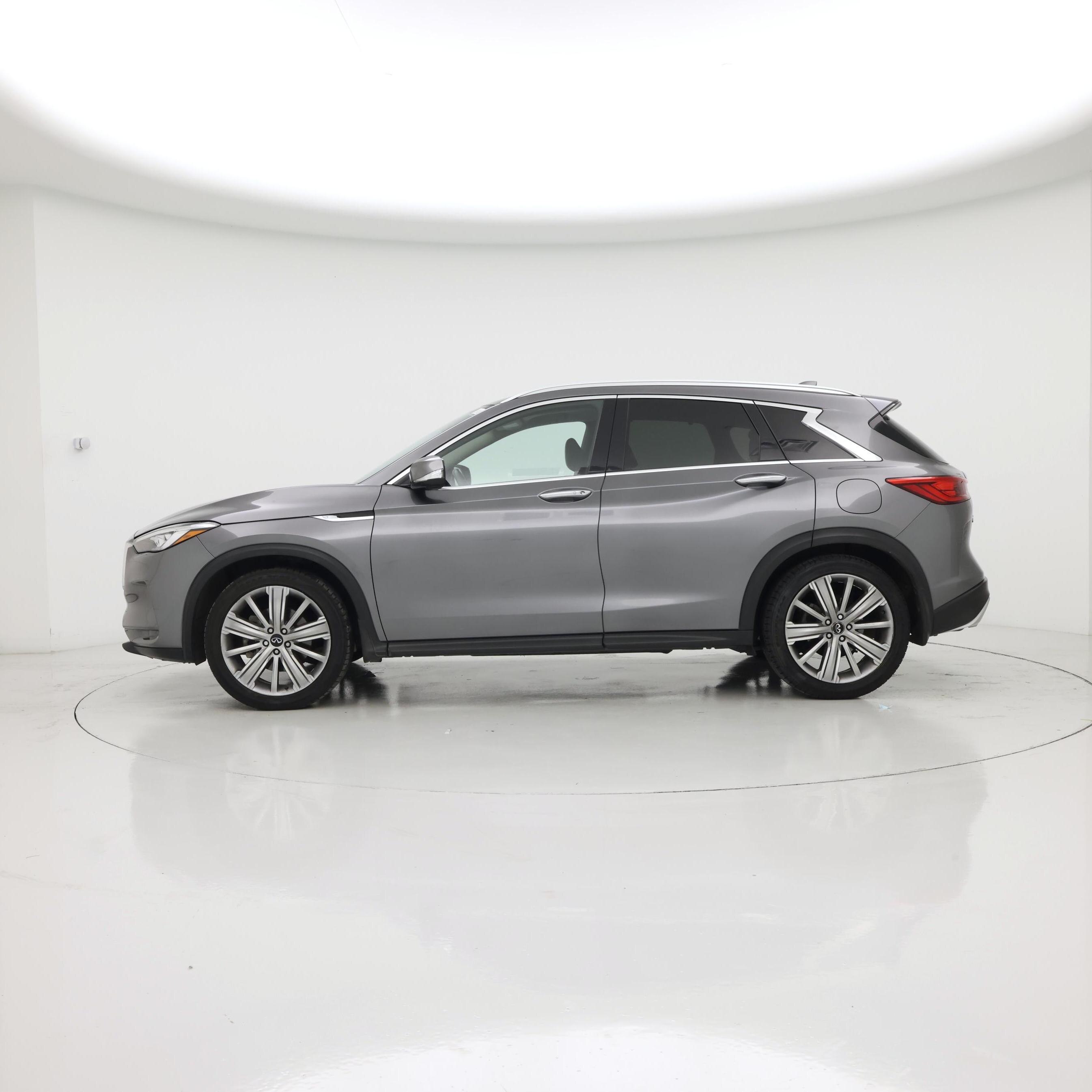 Thumbnail: 2021 INFINITI QX50 - 3