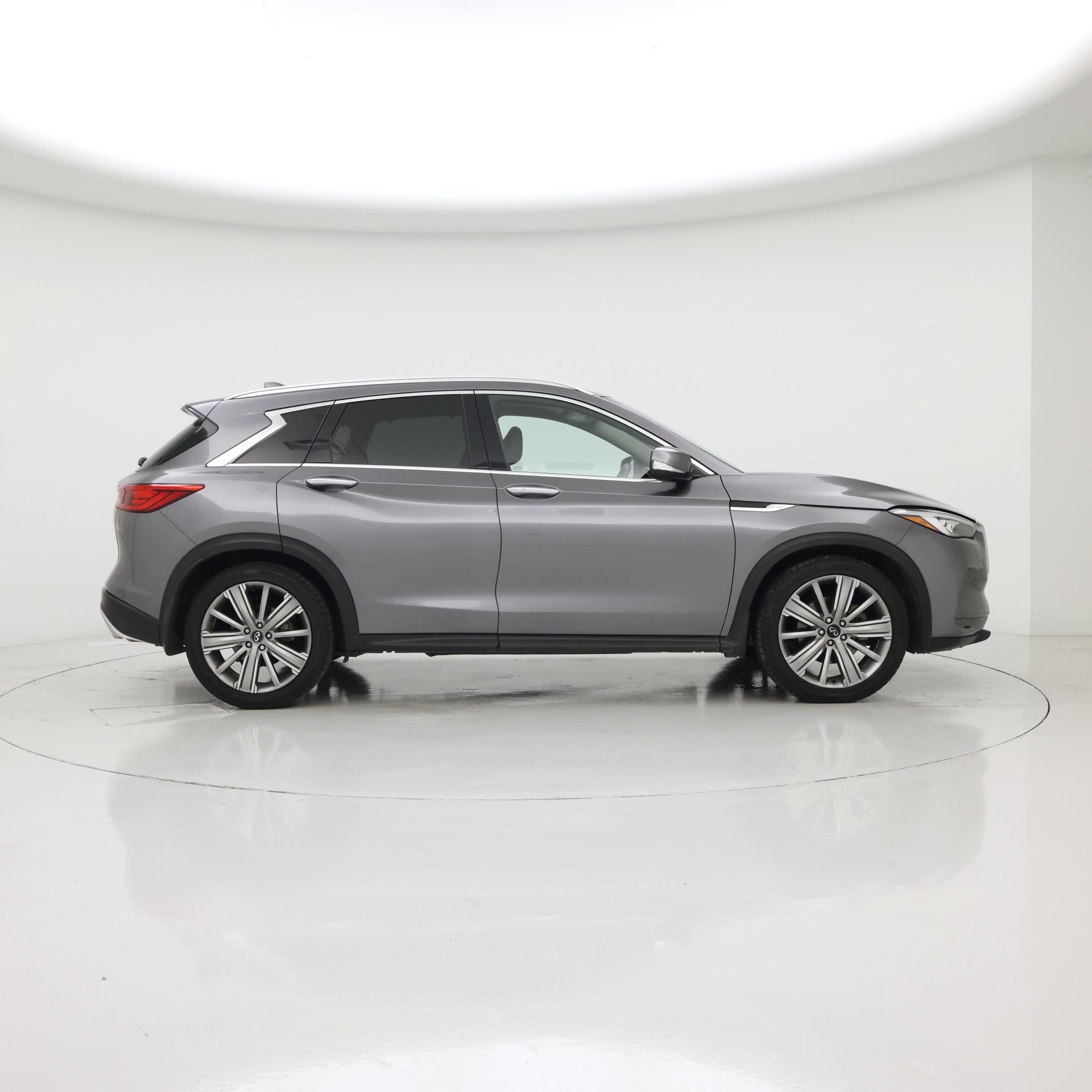 Thumbnail: 2021 INFINITI QX50 - 7