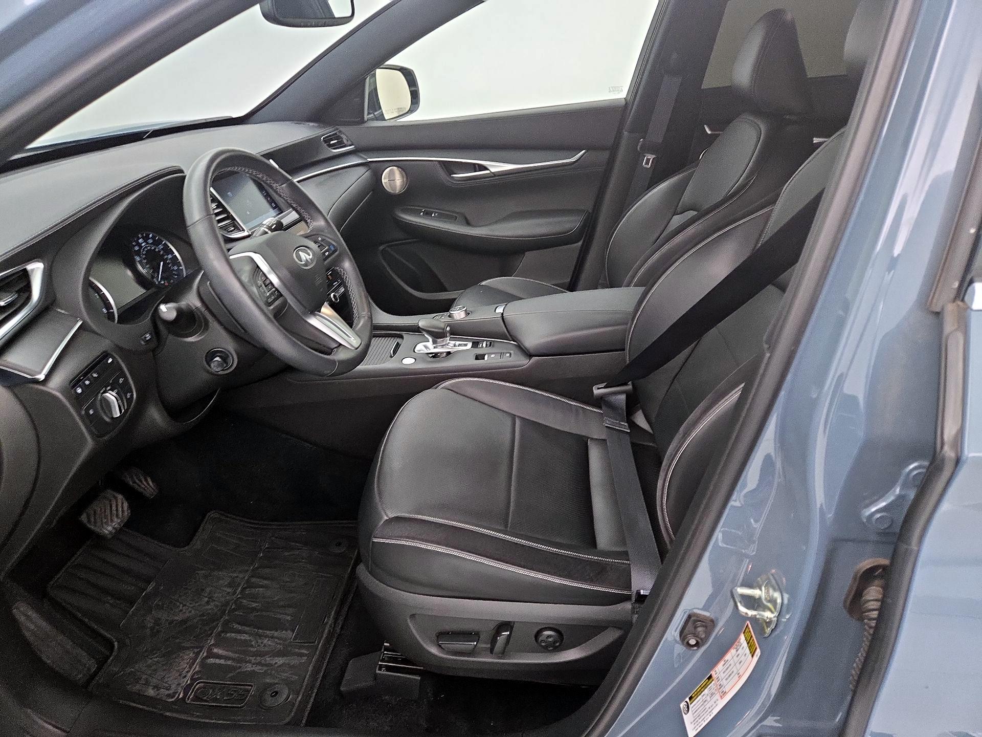Thumbnail: 2023 INFINITI QX55 - 11