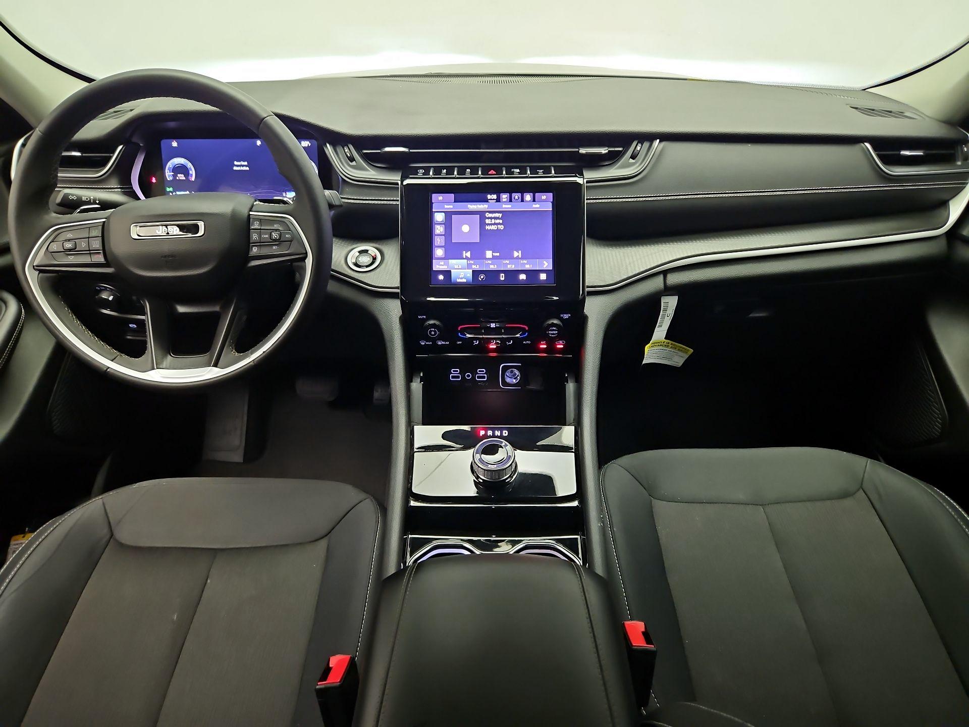 Thumbnail: 2023 Jeep Grand Cherokee - 9