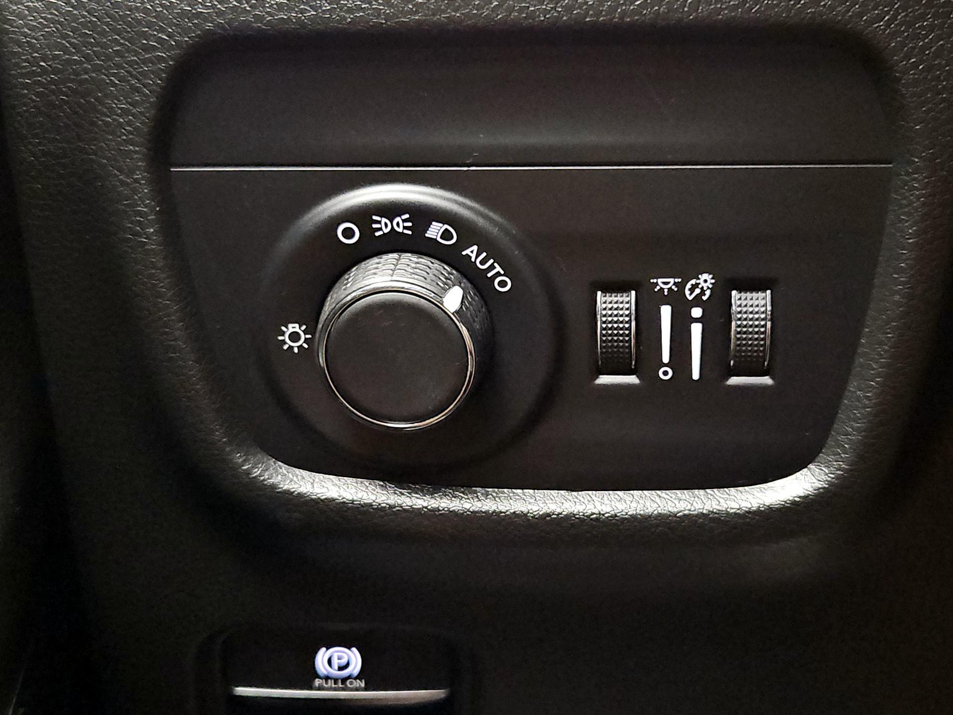 Thumbnail: 2023 Jeep Grand Cherokee - 13