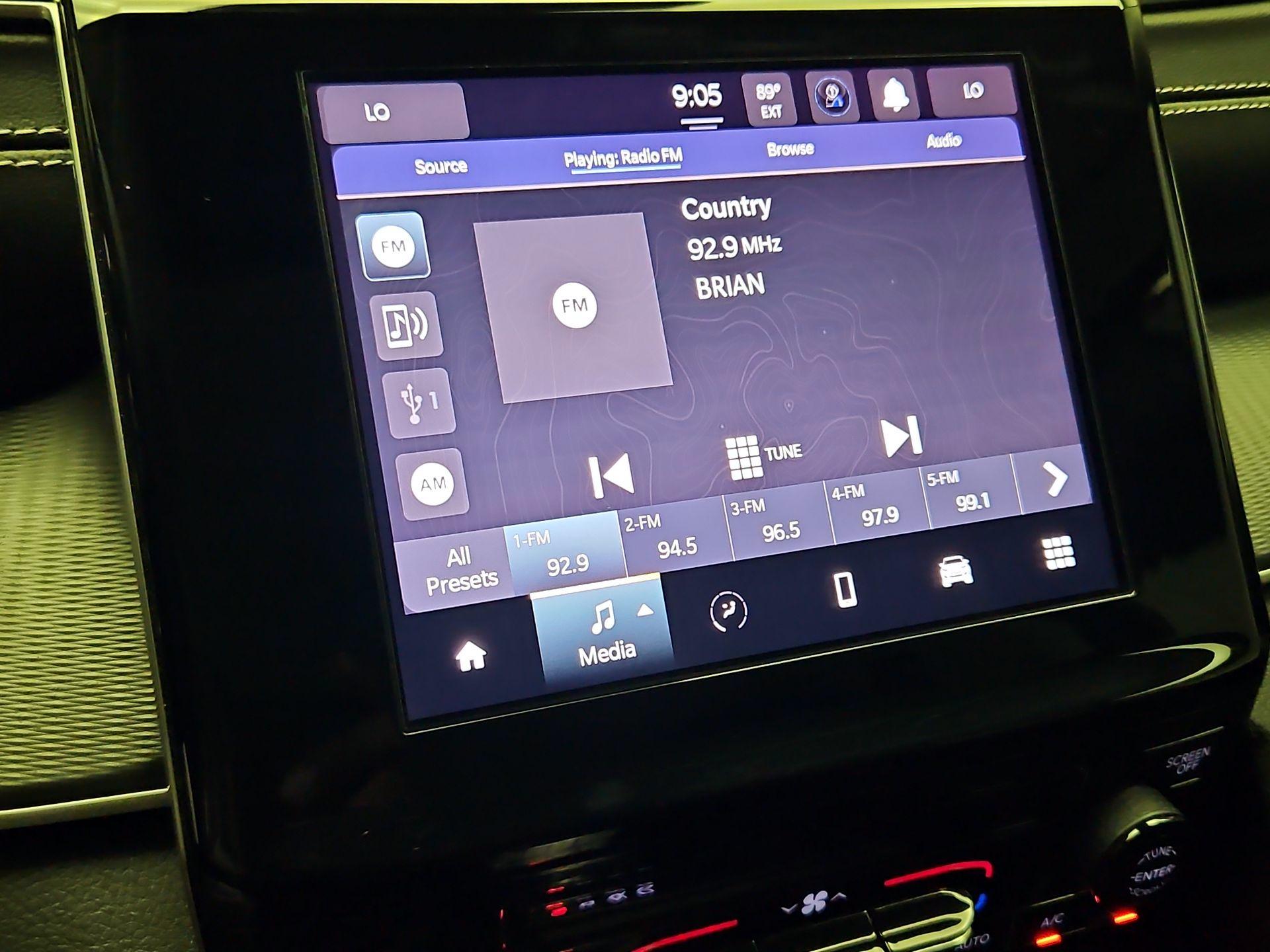 Thumbnail: 2023 Jeep Grand Cherokee - 15