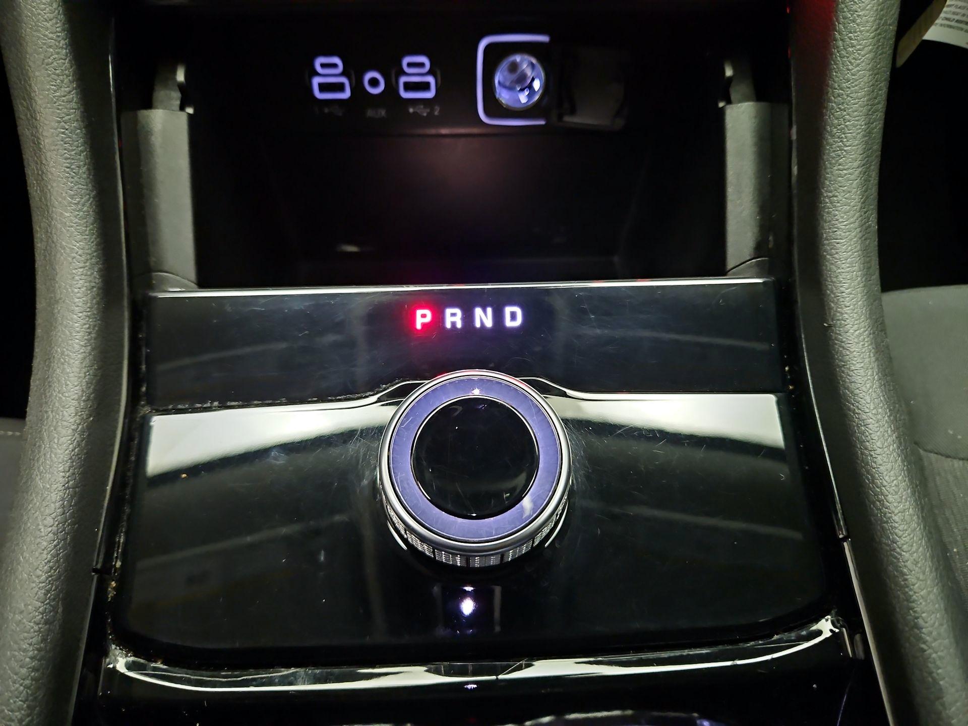 Thumbnail: 2023 Jeep Grand Cherokee - 17