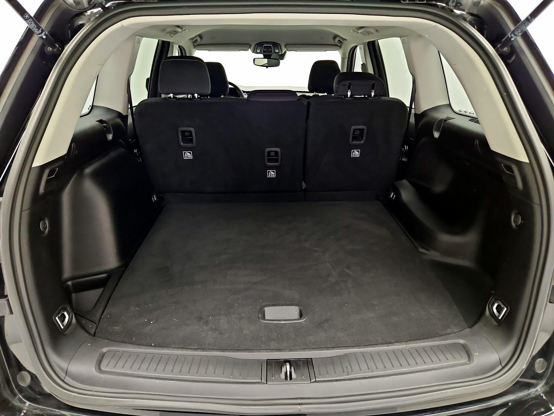 Thumbnail: 2023 Jeep Grand Cherokee - 20