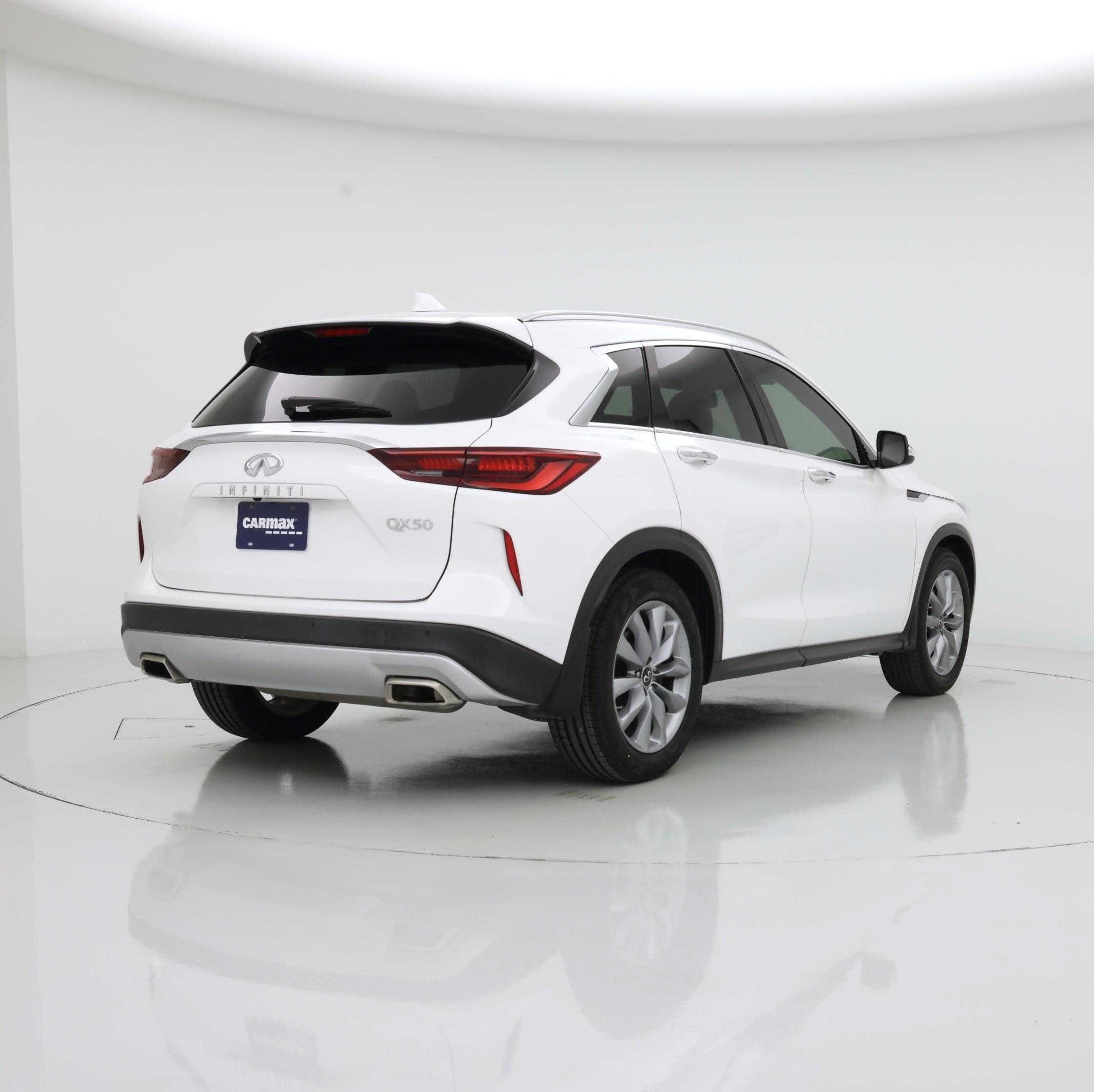 Thumbnail: 2022 INFINITI QX50 - 8