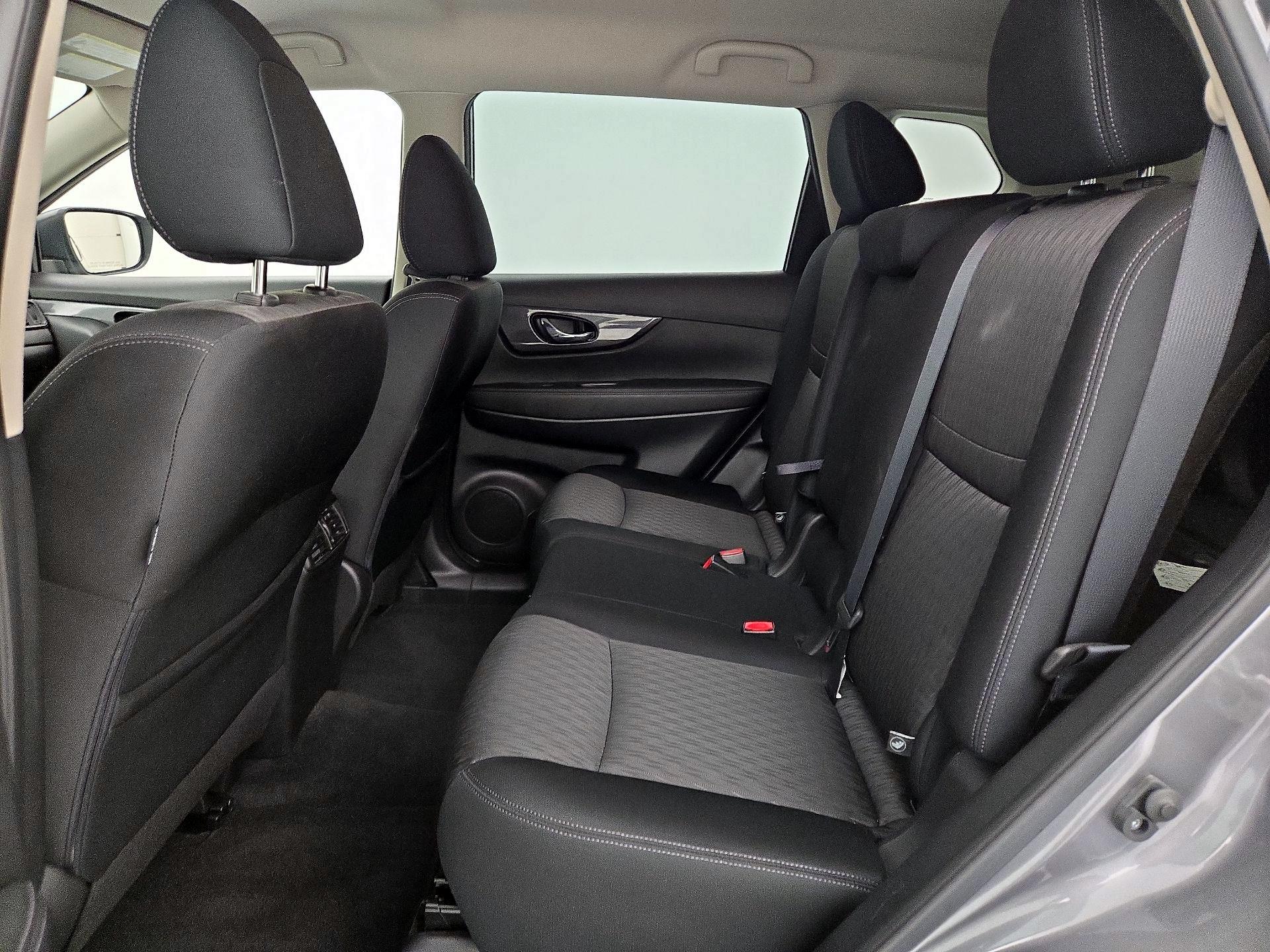 Thumbnail: 2020 Nissan Rogue - 19