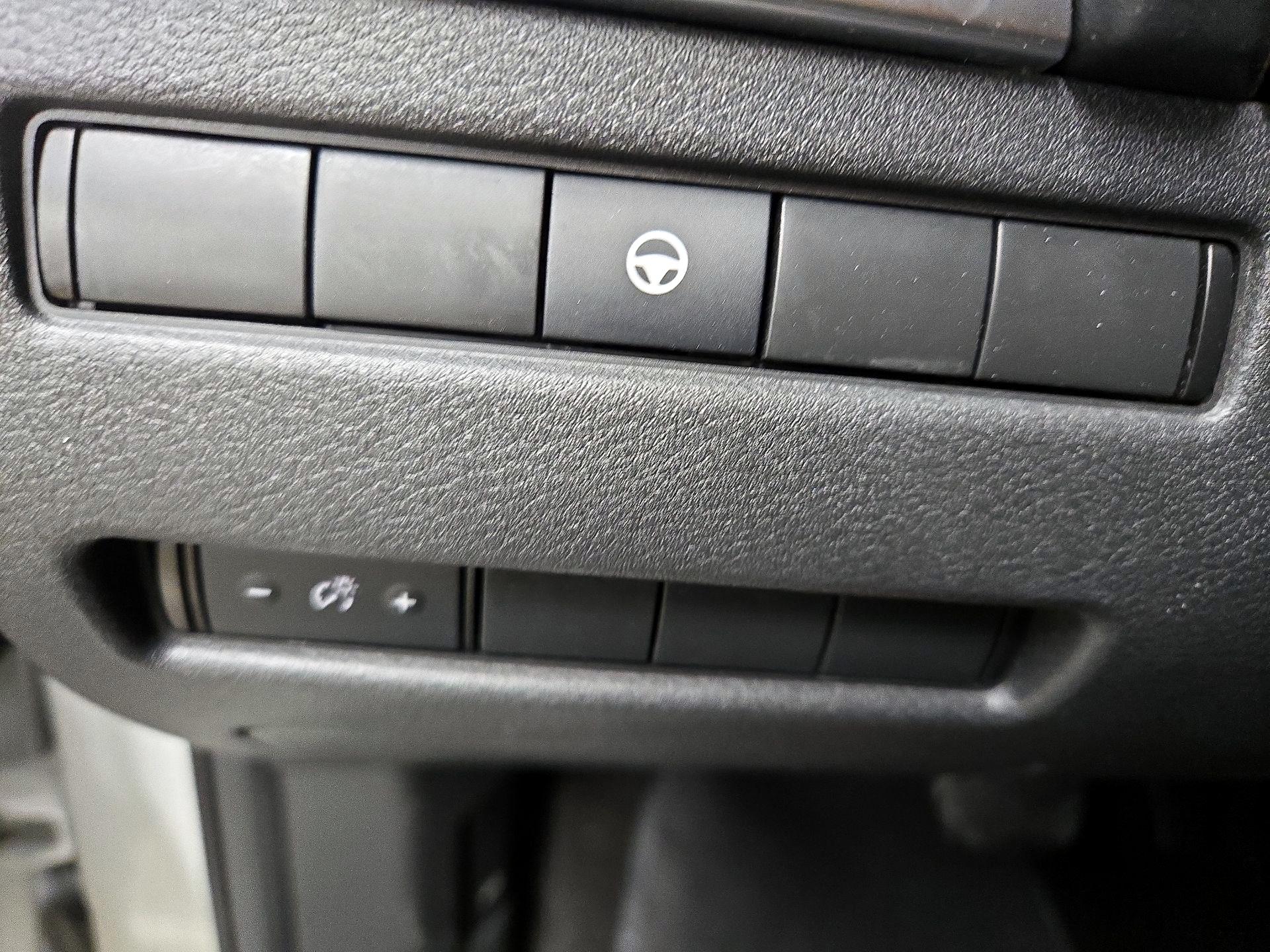 Thumbnail: 2023 Nissan Rogue - 13