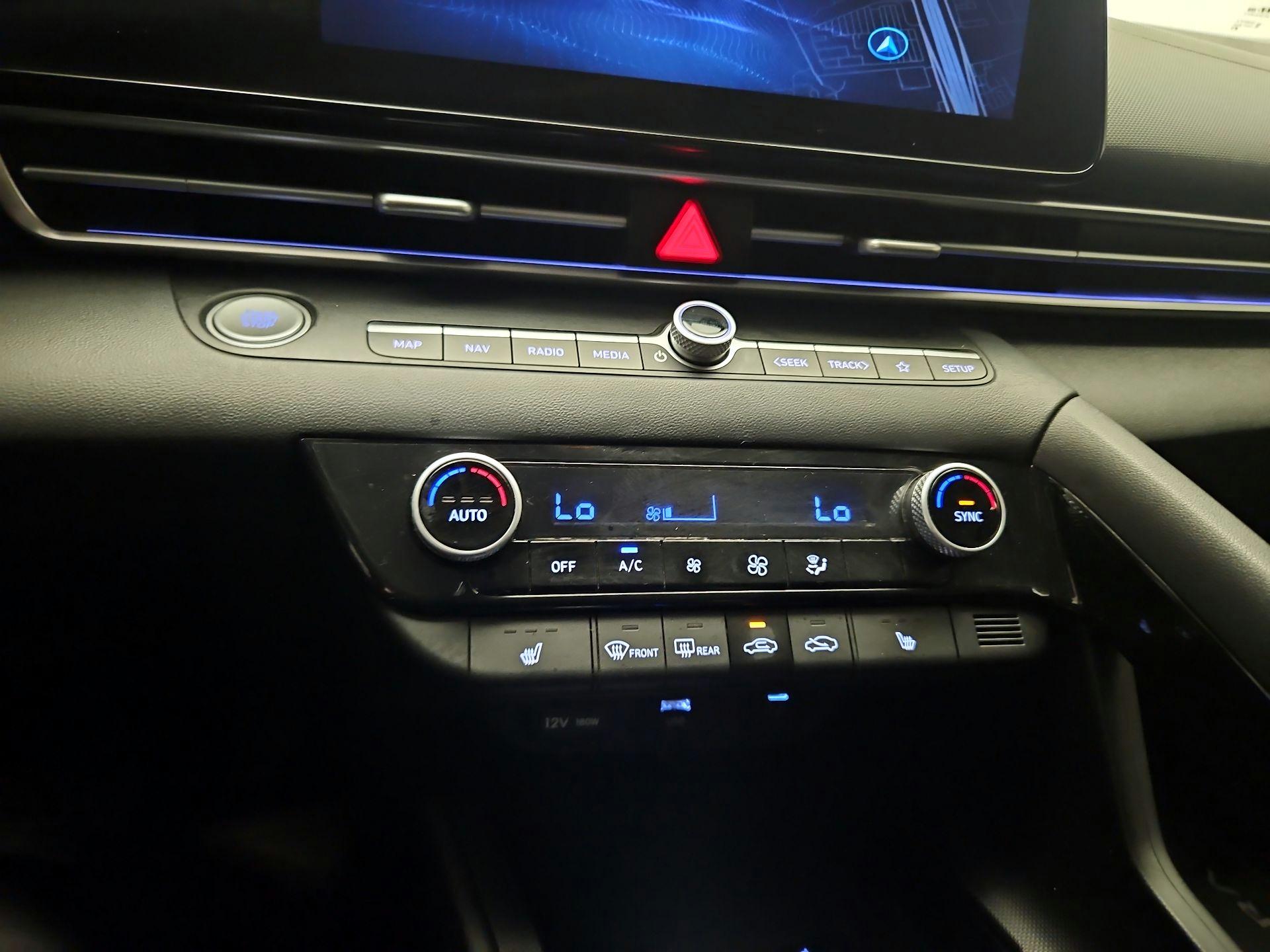 Thumbnail: 2024 Hyundai Elantra - 15