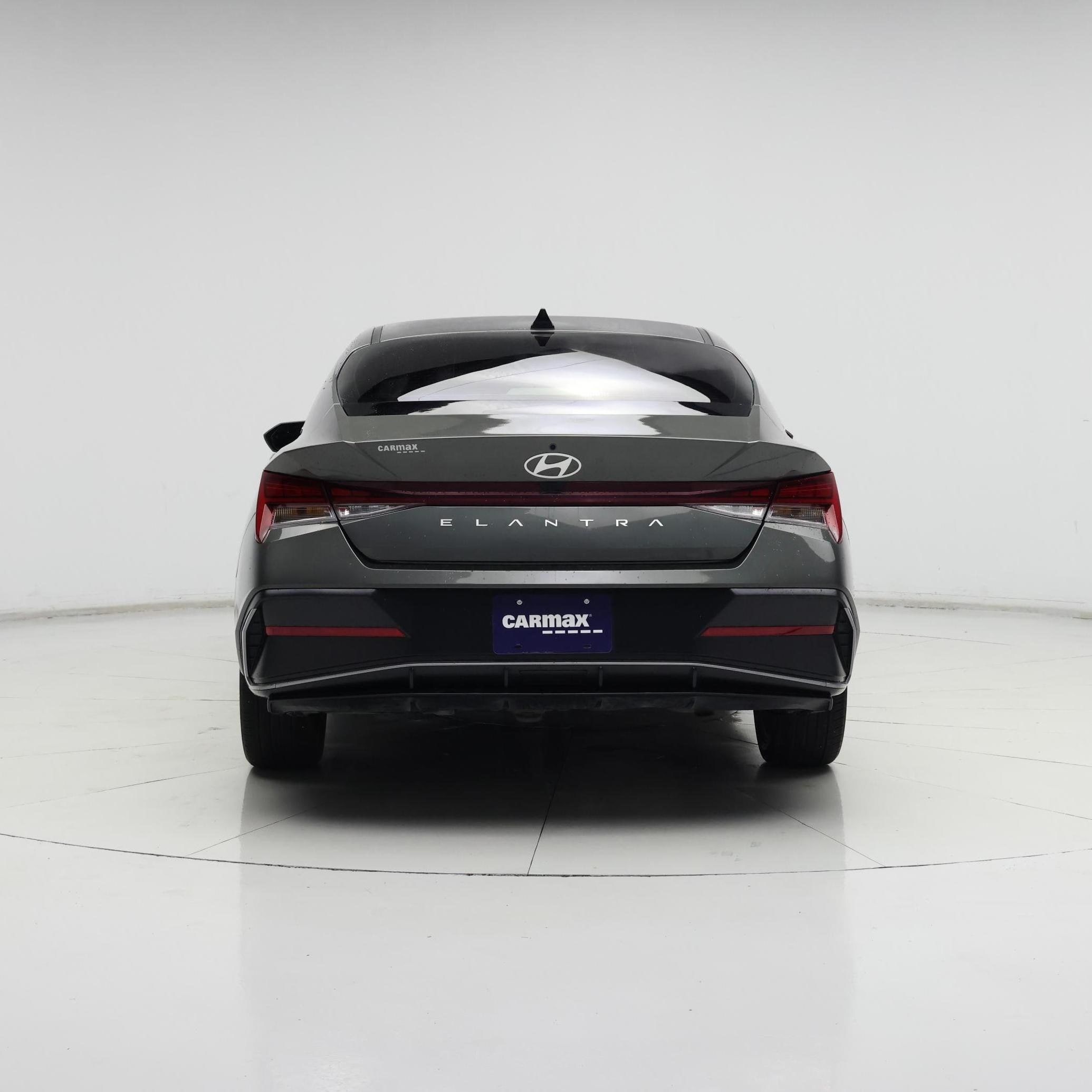 Thumbnail: 2024 Hyundai Elantra - 6