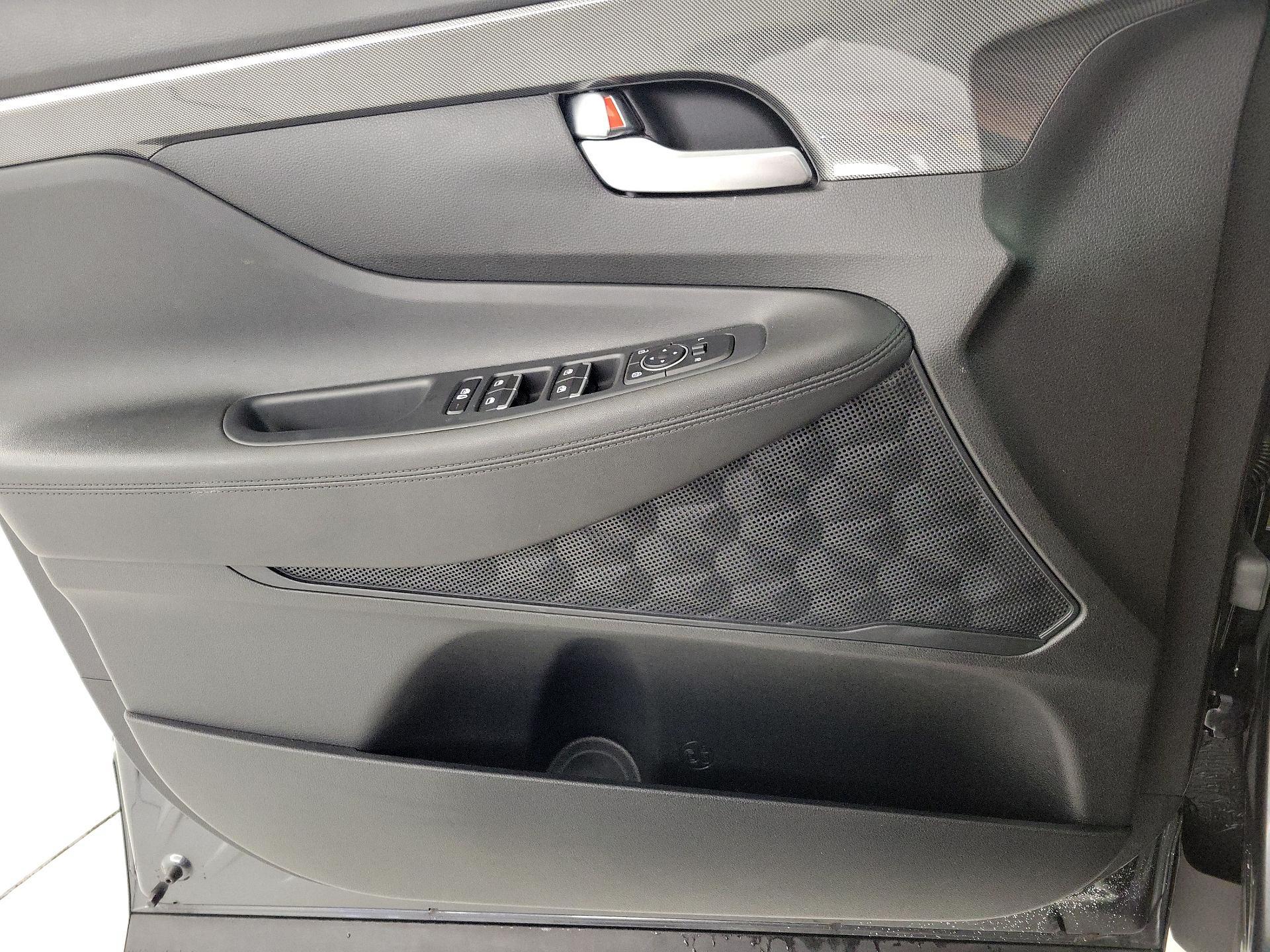 Thumbnail: 2023 Hyundai Santa Fe - 12